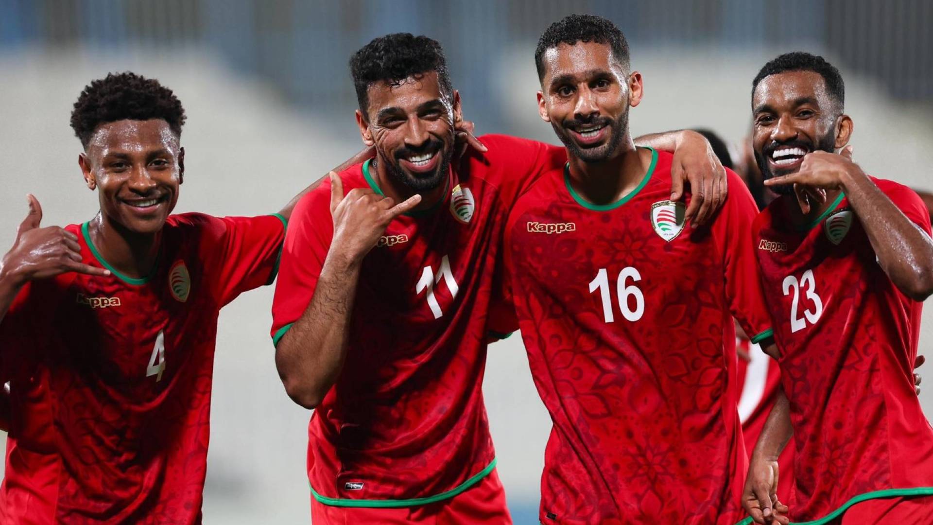 لاعبو المنتخب العماني بهدف سابق