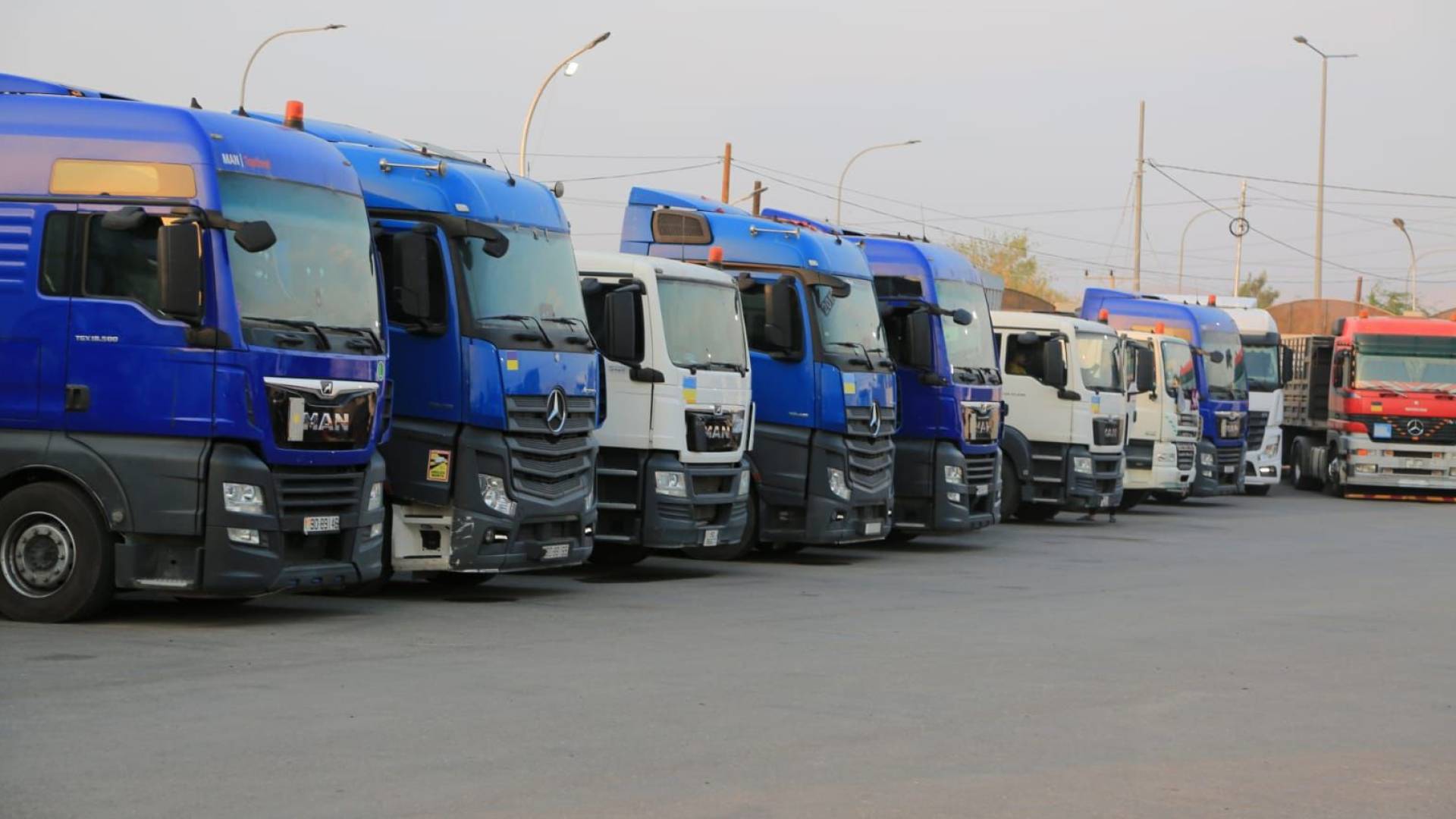 قافلة مساعدات أردنية إلى غزة