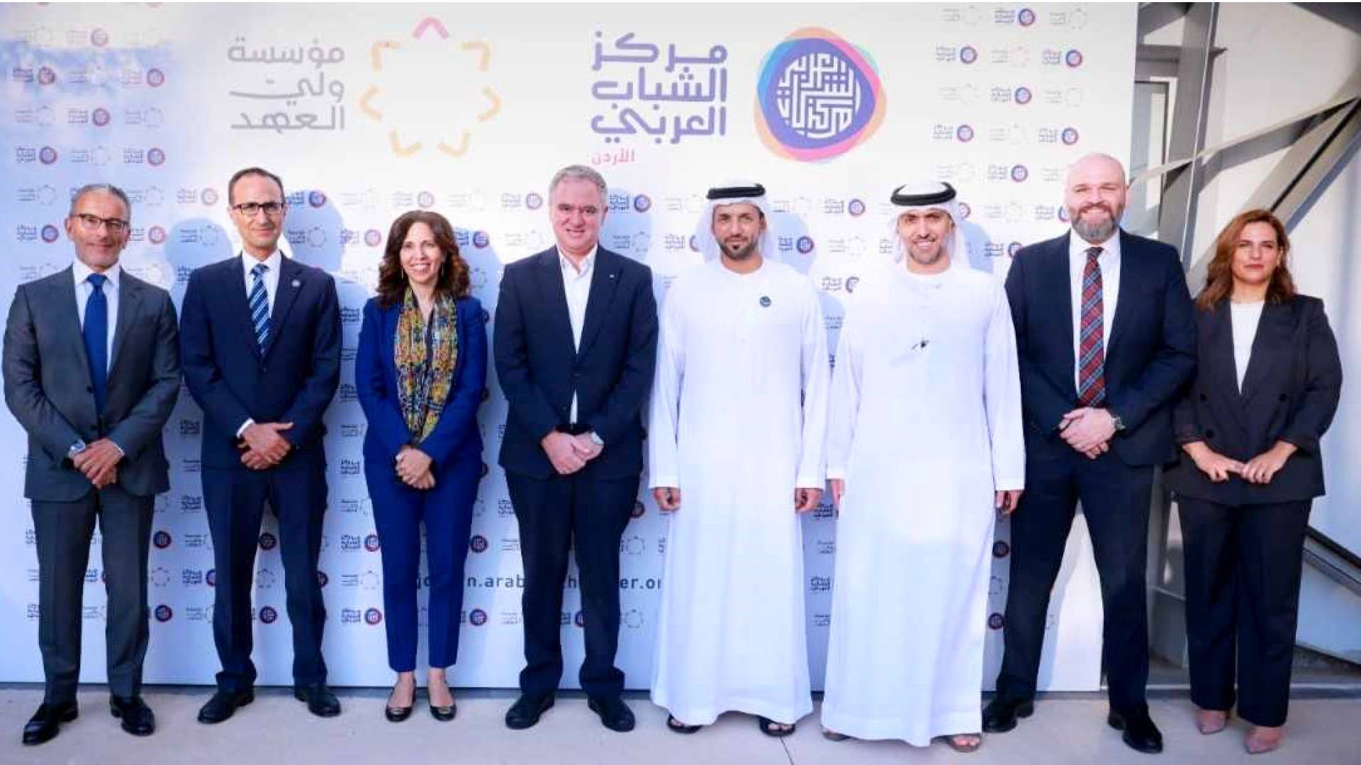 مؤسسة ولي العهد ومركز الشباب العربي الإماراتي يعلنان فتح باب الشراكات