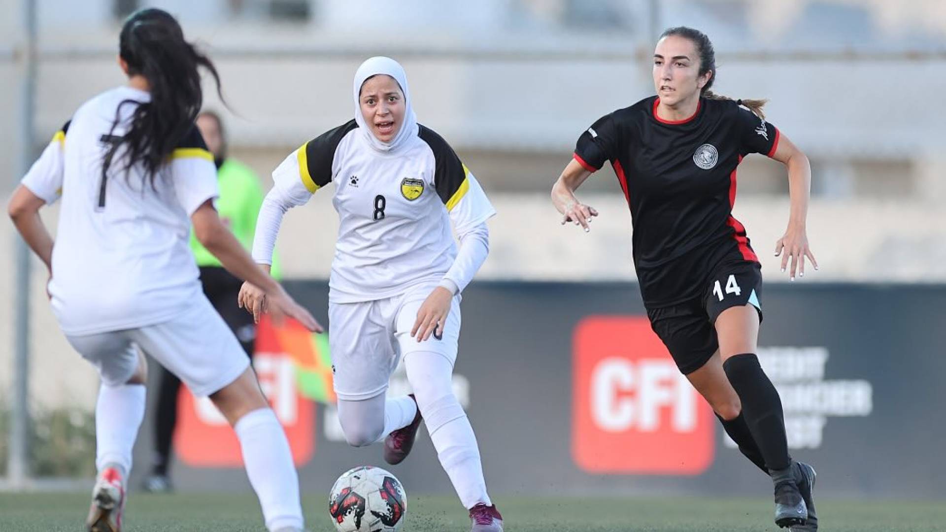 من المنافسات السابقة