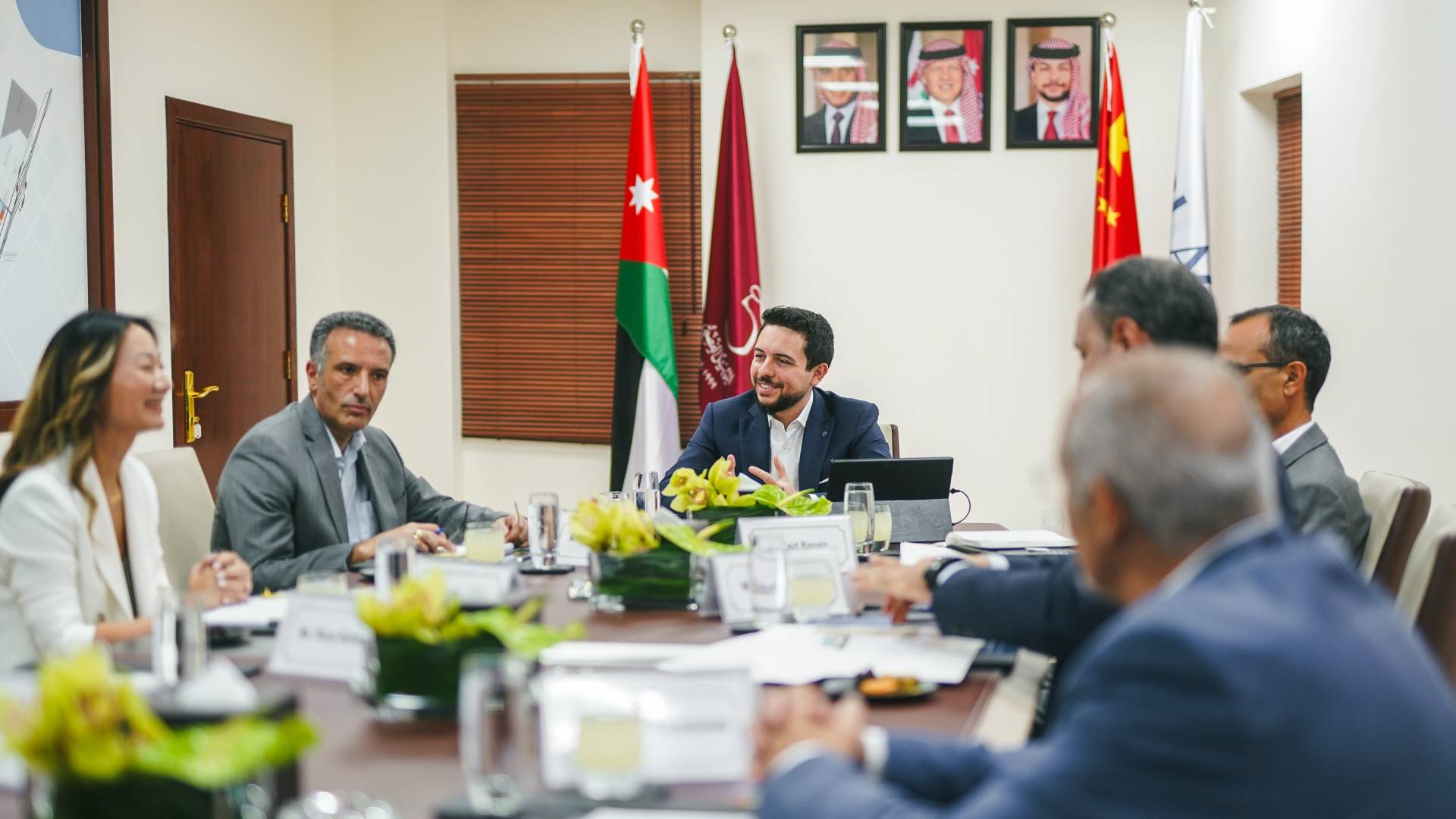 ولي العهد خلال زيارة إلى مدينة العقبة الصناعية الدولية