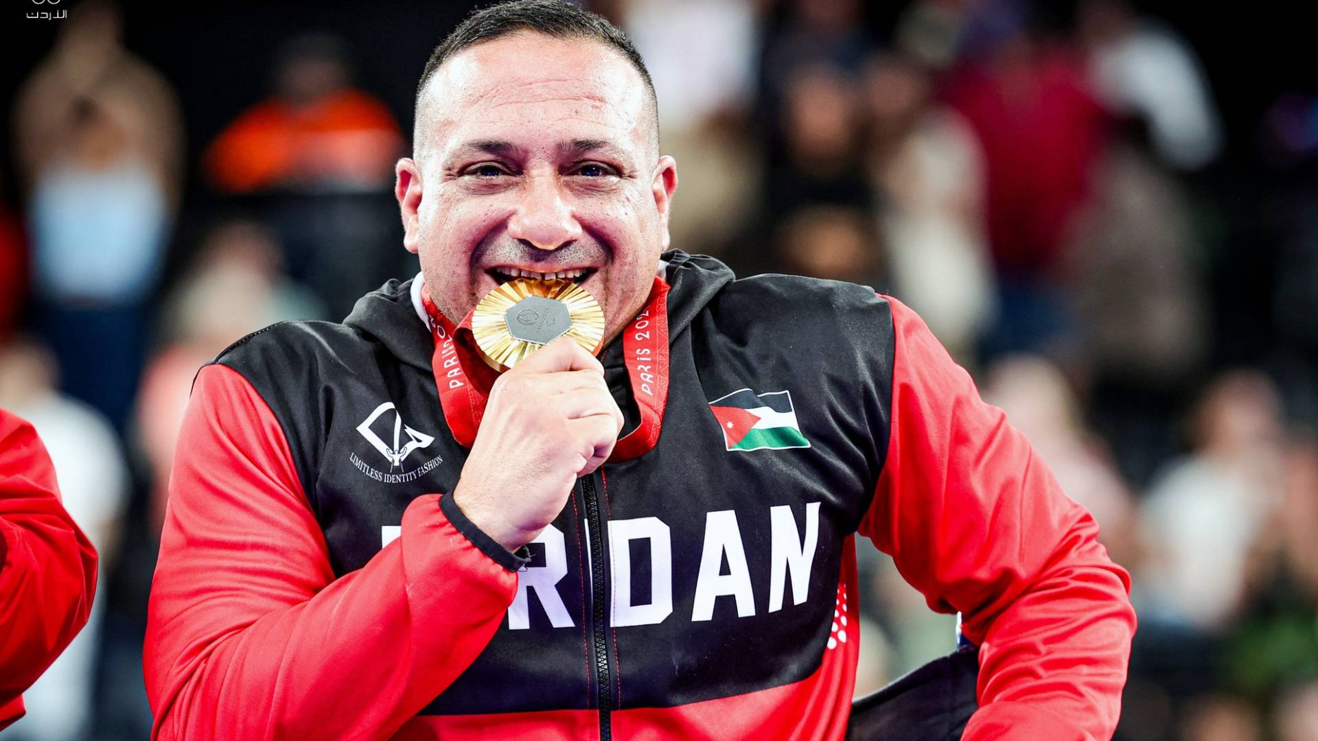 لاعب المنتخب الوطني البارالمبي لرفع الأثقال عمر قرادة