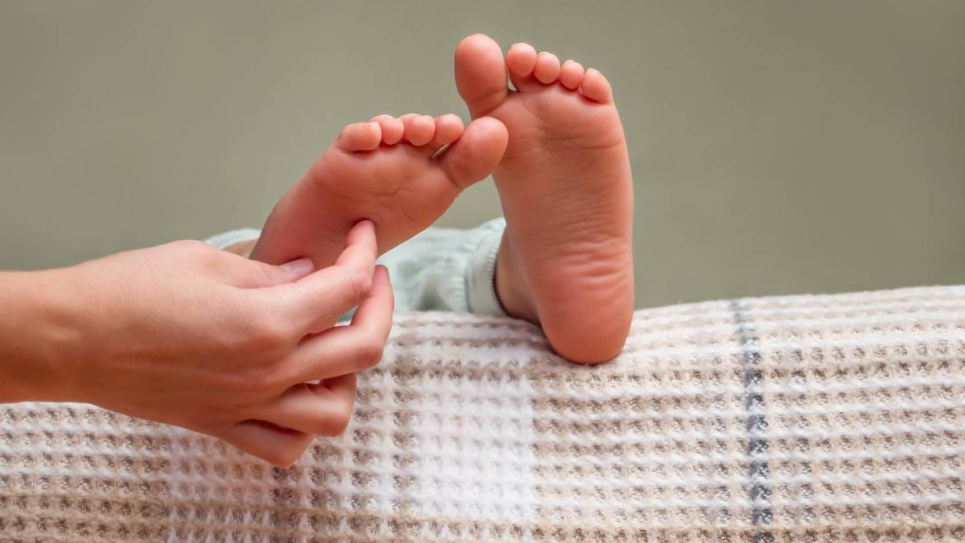 دغدغة - تعبيرية