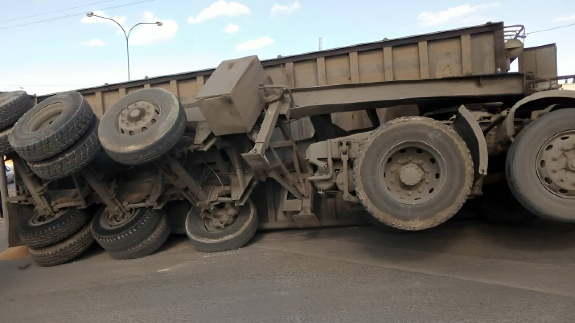 صورة تظهر تدهور تريلا