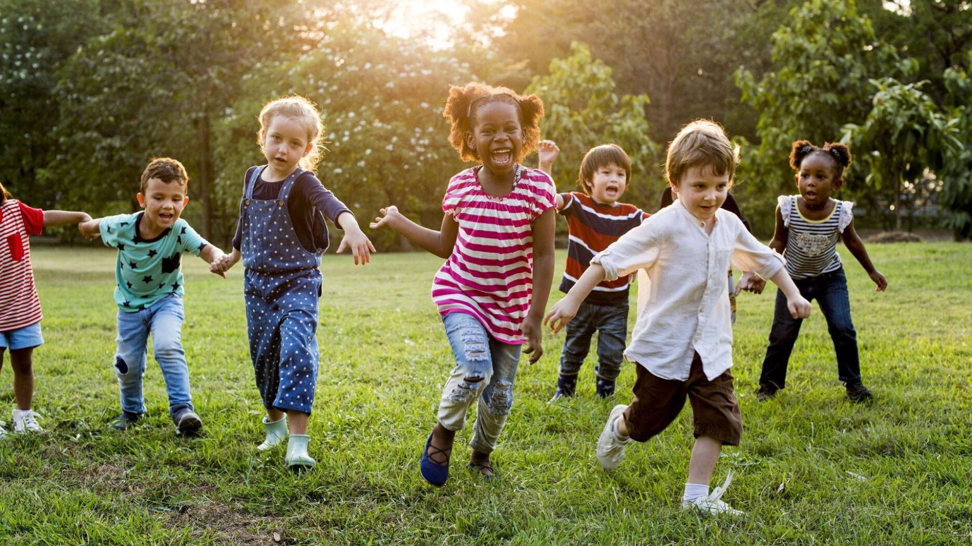 أطفال - تعبيرية