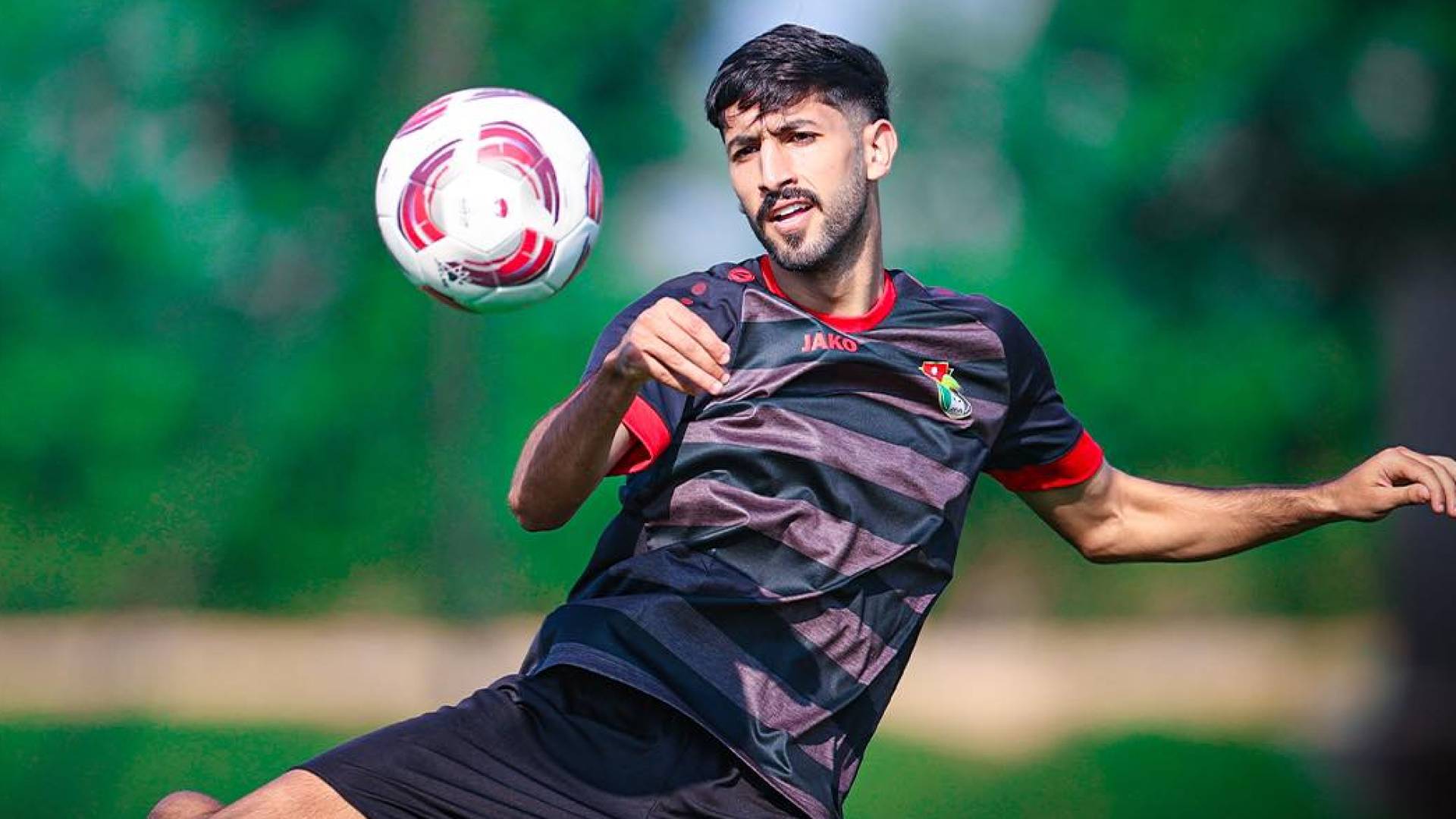 اللاعب الأردني يزن النعيمات