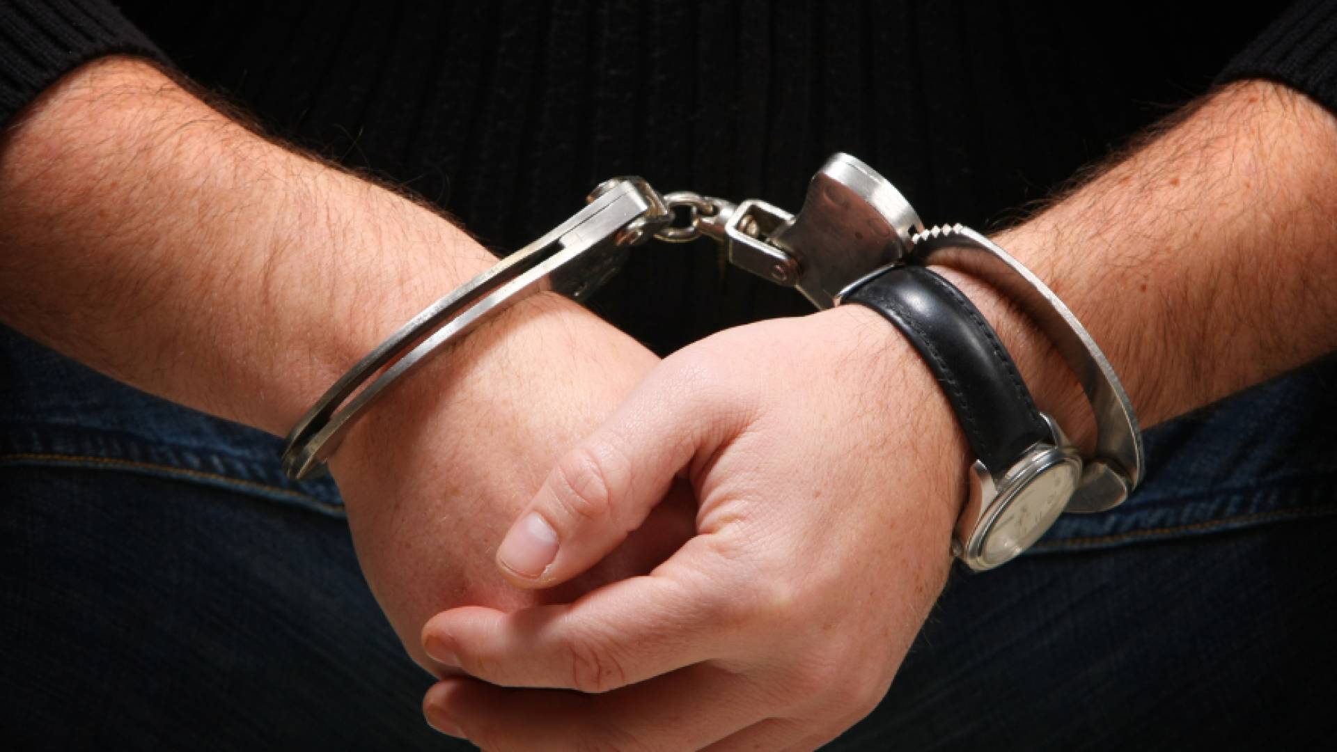 تفاصيل جديدة تكشفها "رؤيا" حول جريمة قتل شاب والدته وشقيقته في الأردن