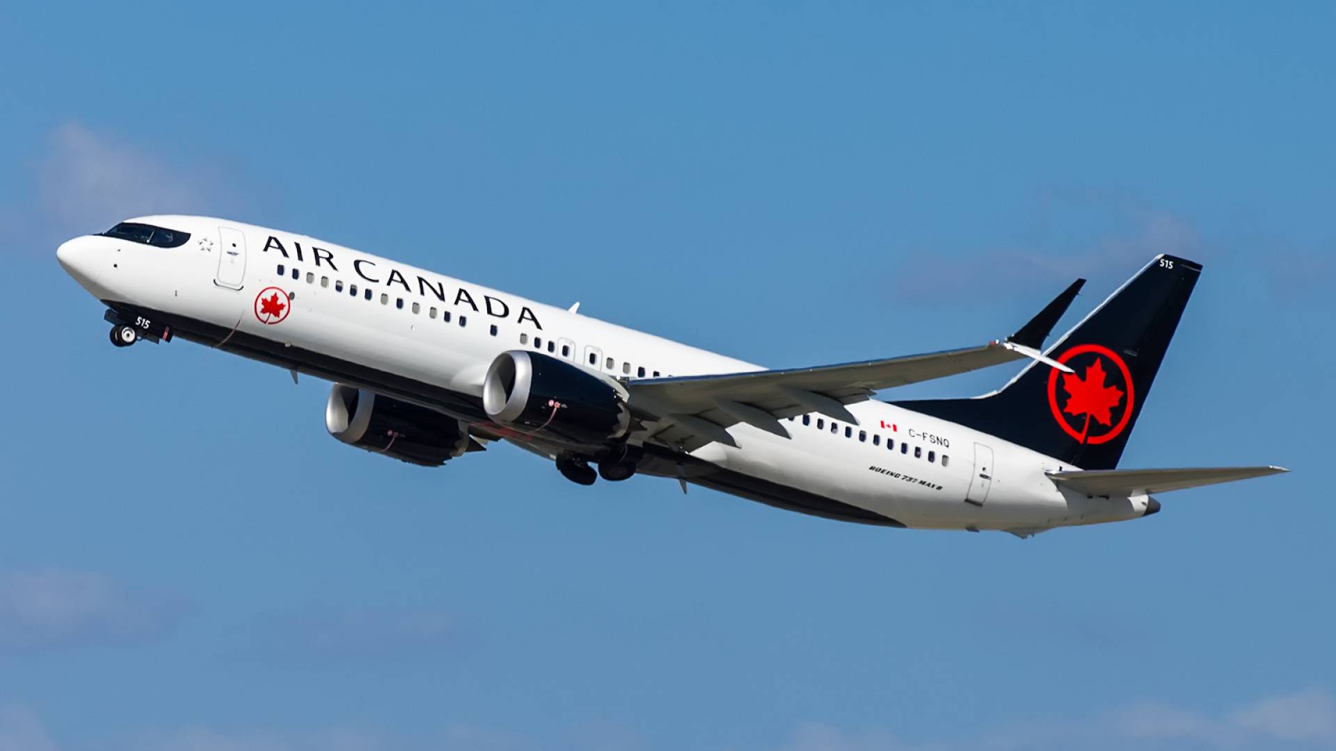 طائرة تابعة للخطوط الجوية الكندية