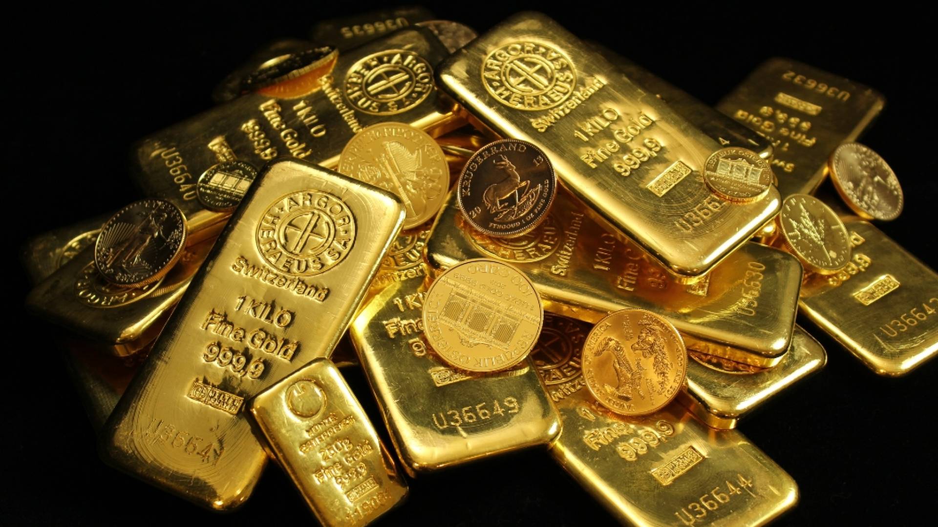 صورة تظهر مصاغ ذهبي