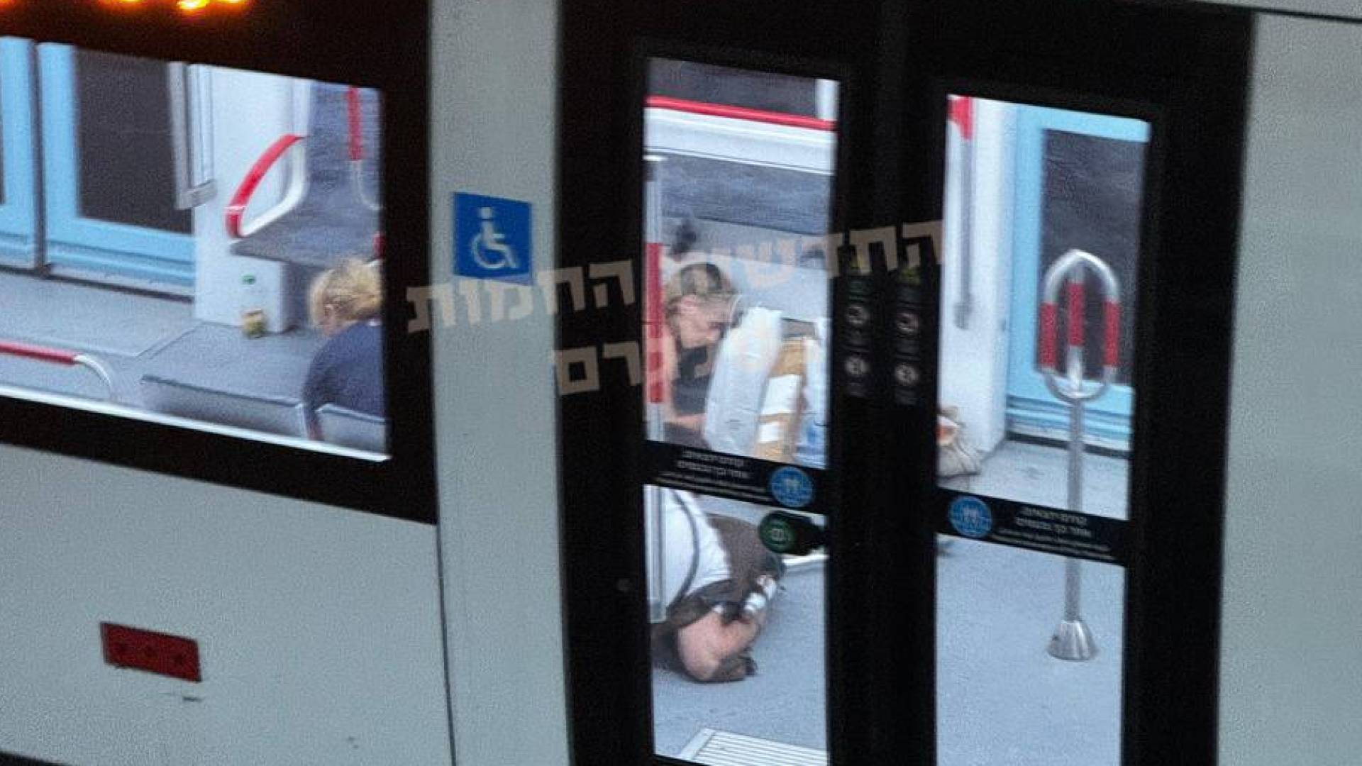 الصورة من مكان عملية إطلاق النار