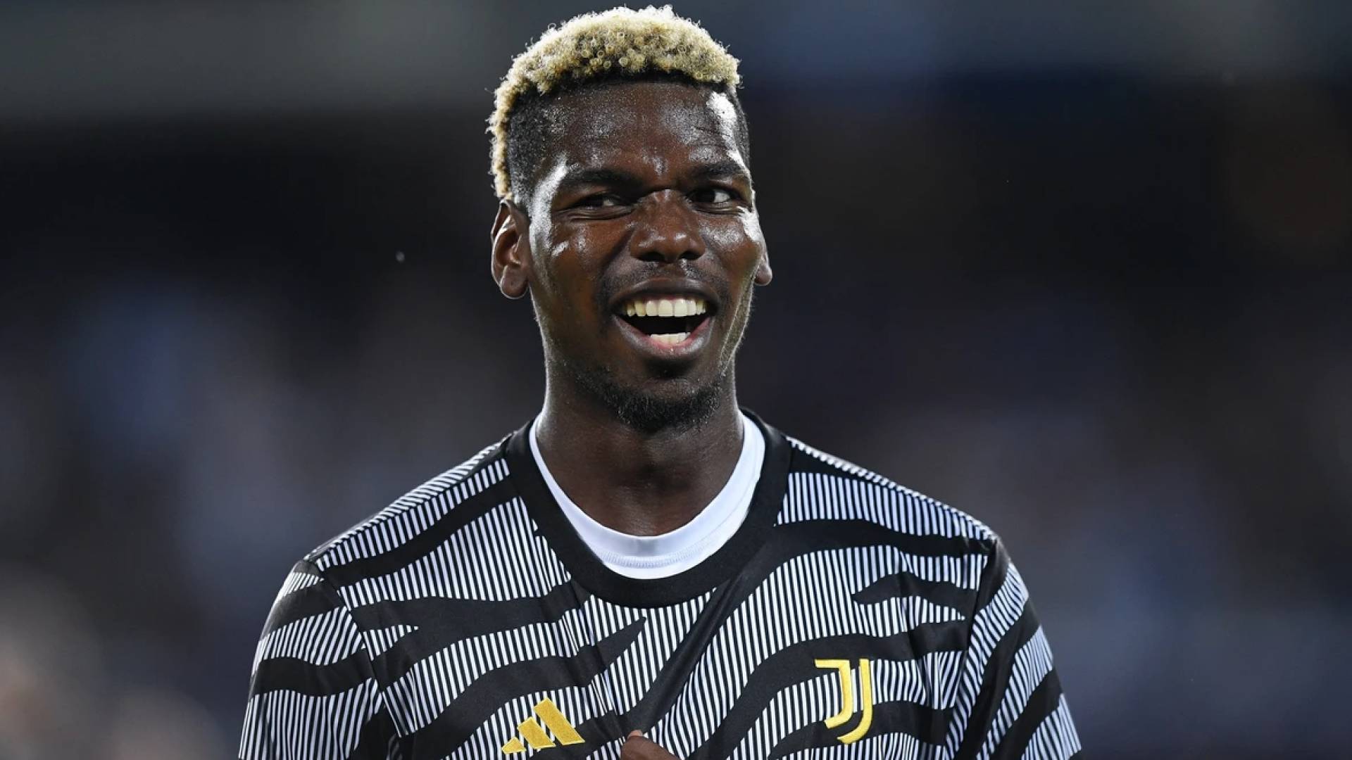 الفرنسي بول بوجبا