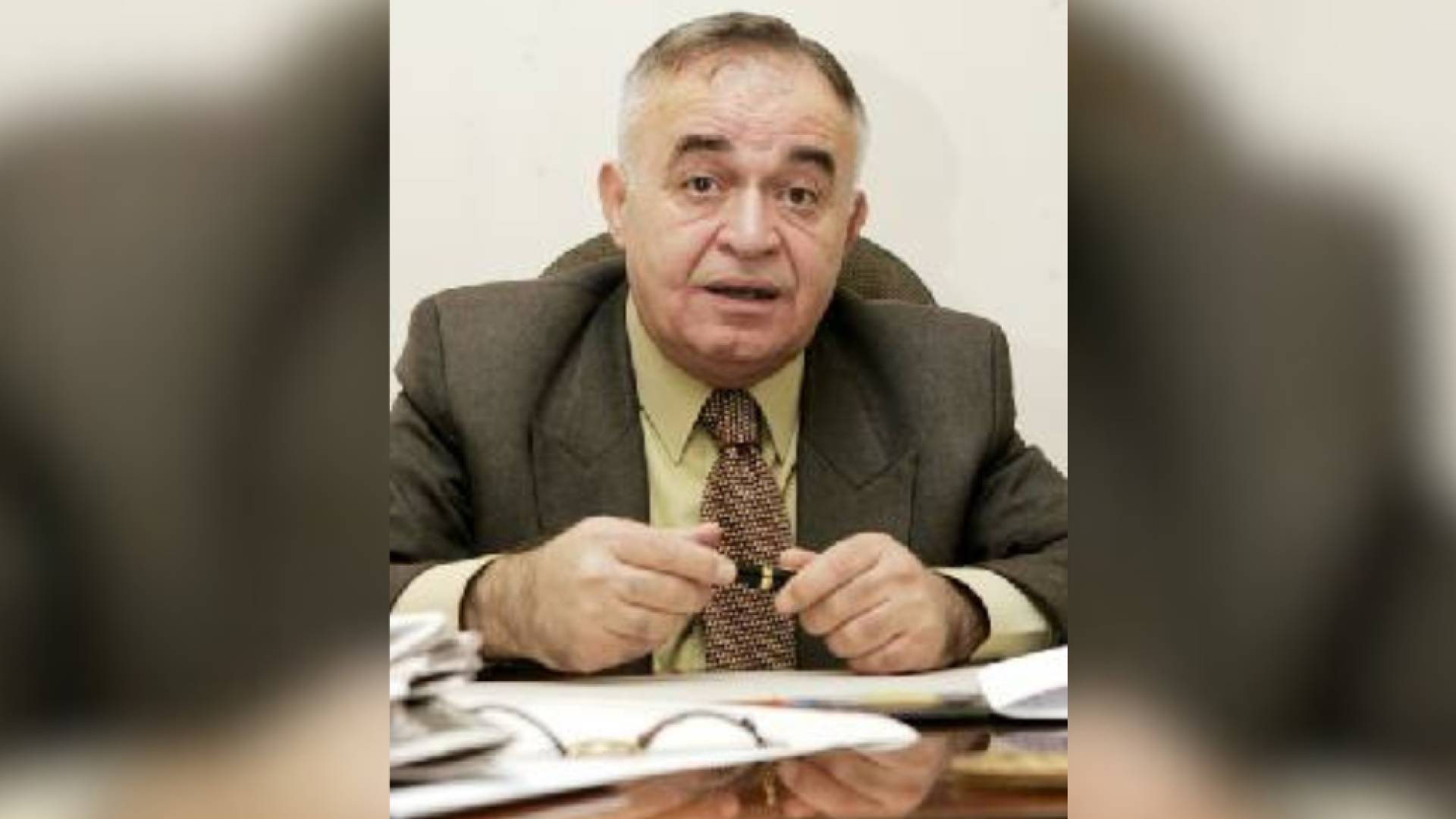 وفاة الكاتب والنائب السابق فخري قعوار