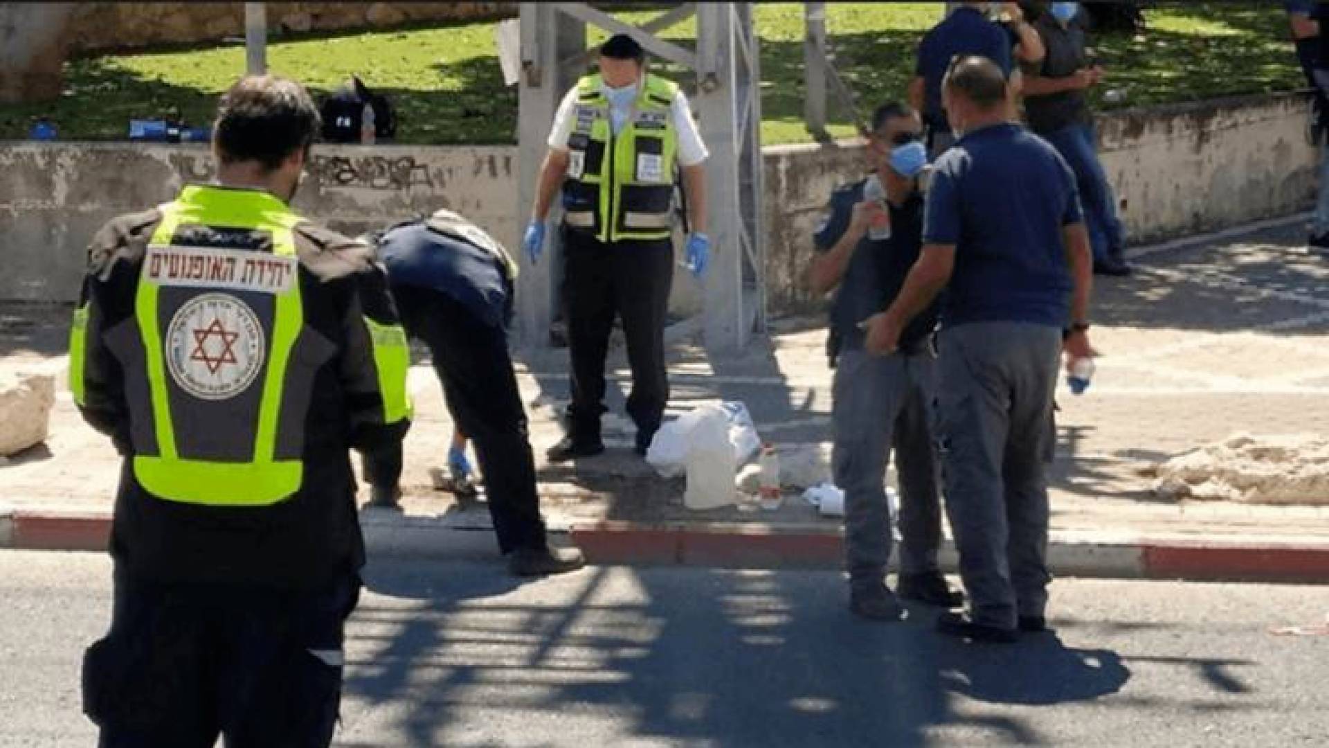 مراسل رؤيا: إصابات بعملية طعن في الخضيرة بالداخل المحتل - فيديو