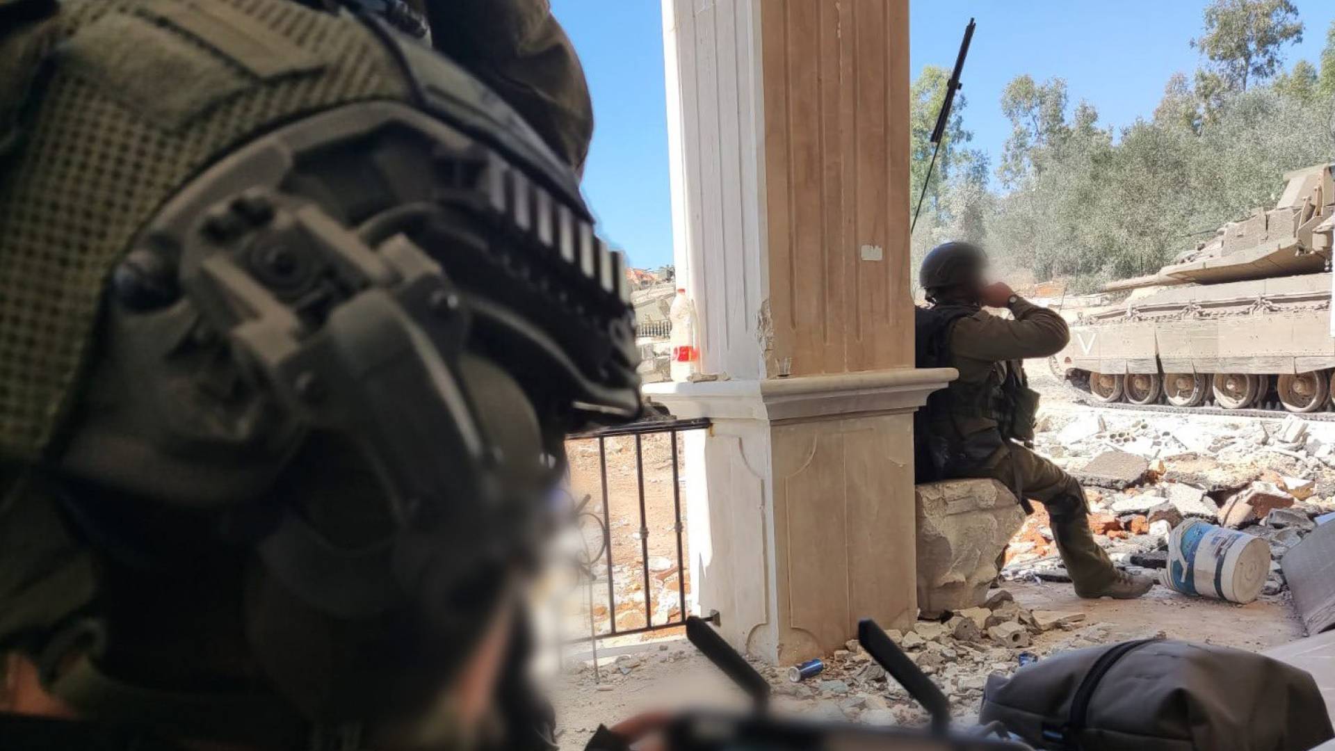 جندي من جيش الاحتلال