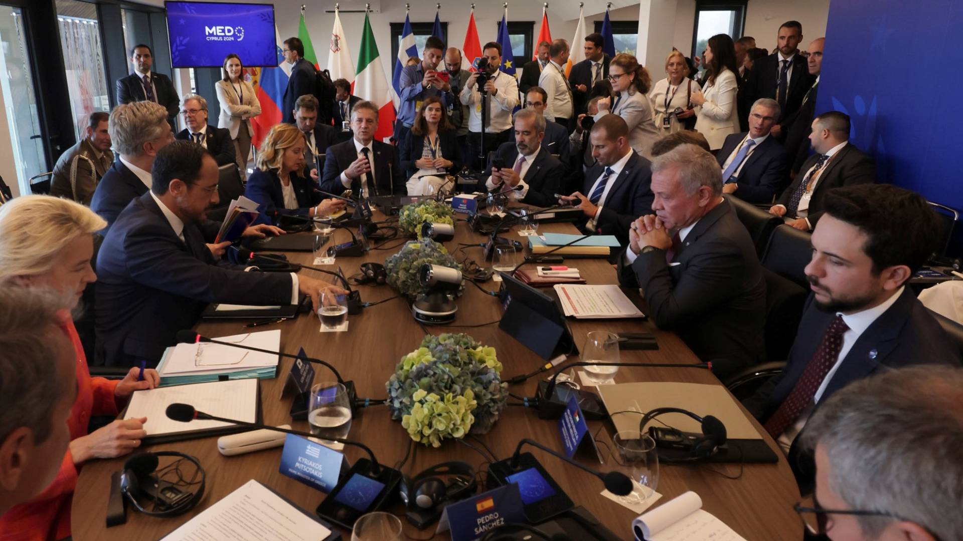 الملك يدعو لتنسيق استجابة دولية فاعلة للكارثة الإنسانية في غزة