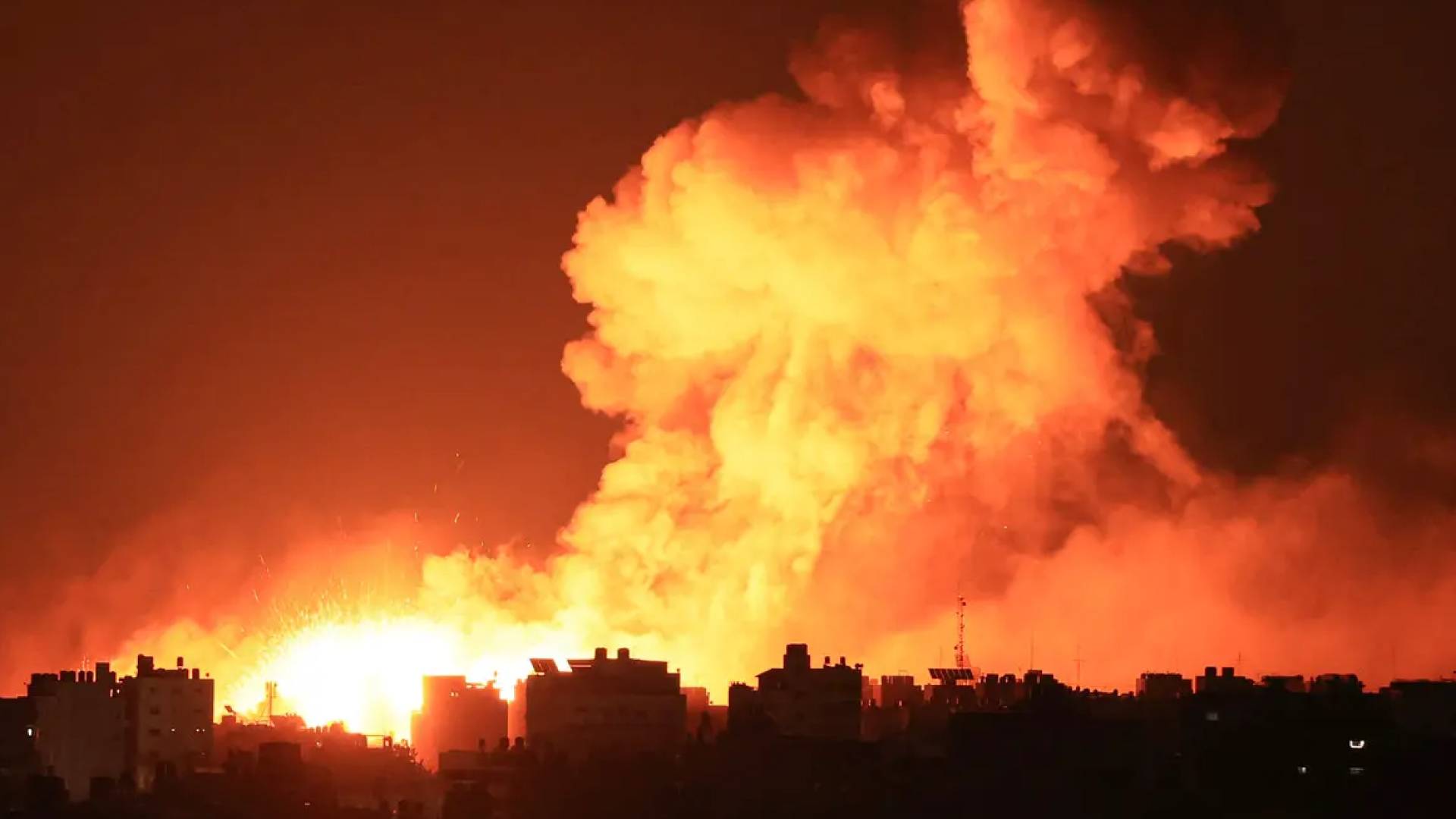 قصف على قطاع غزة