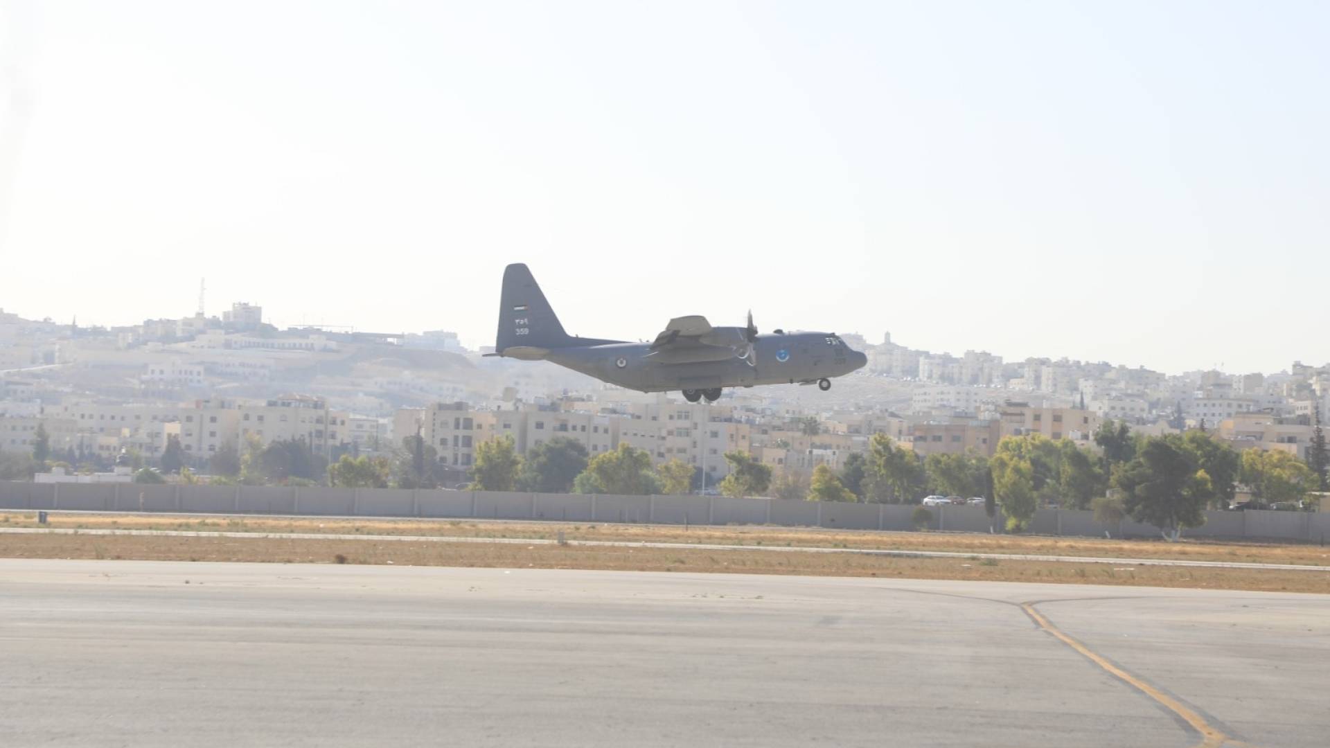 الطائرة المتوجهة إلى لبنان