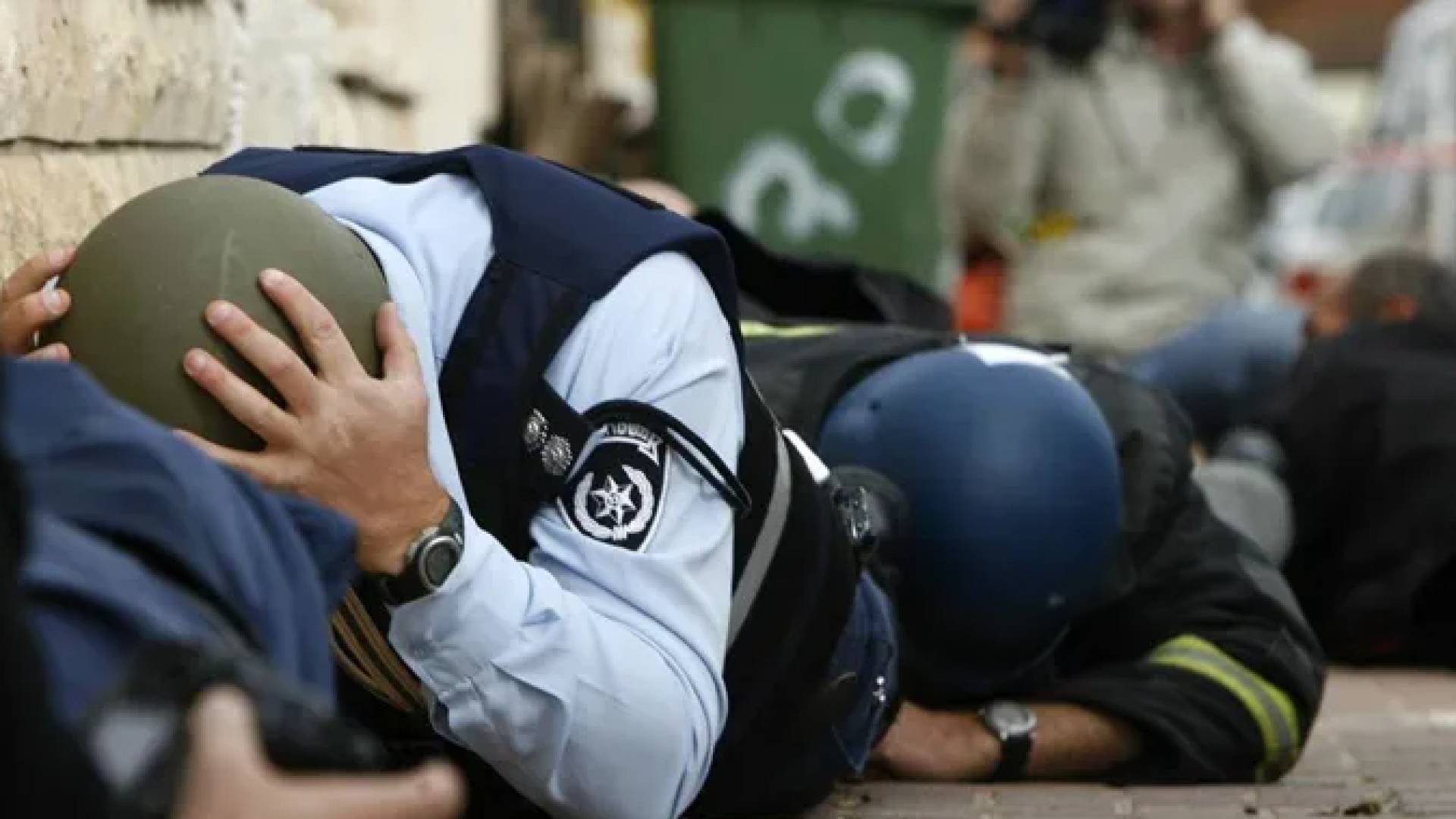 مراسل "رؤيا": صفارات الإنذار تدوي في 182 بلدة ومستوطنة في الأراضي المحتلة