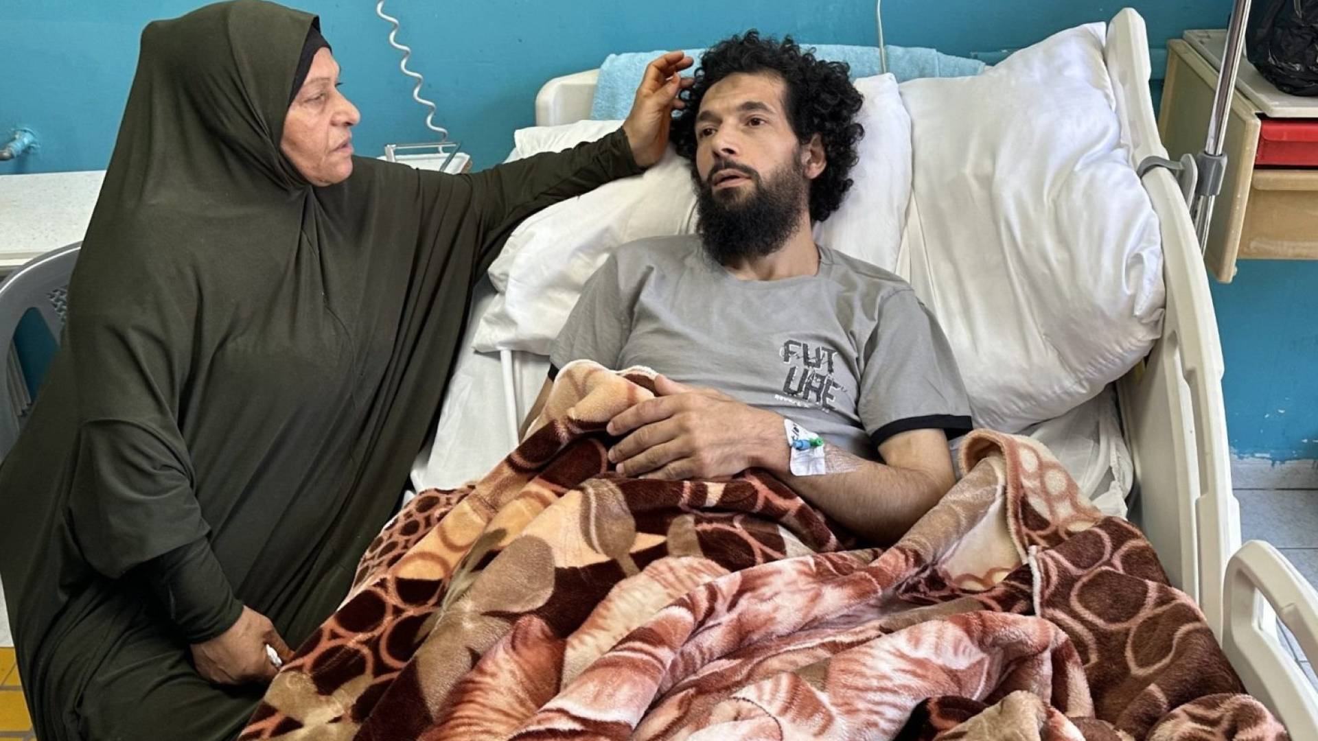 الأسير معزز عبيات