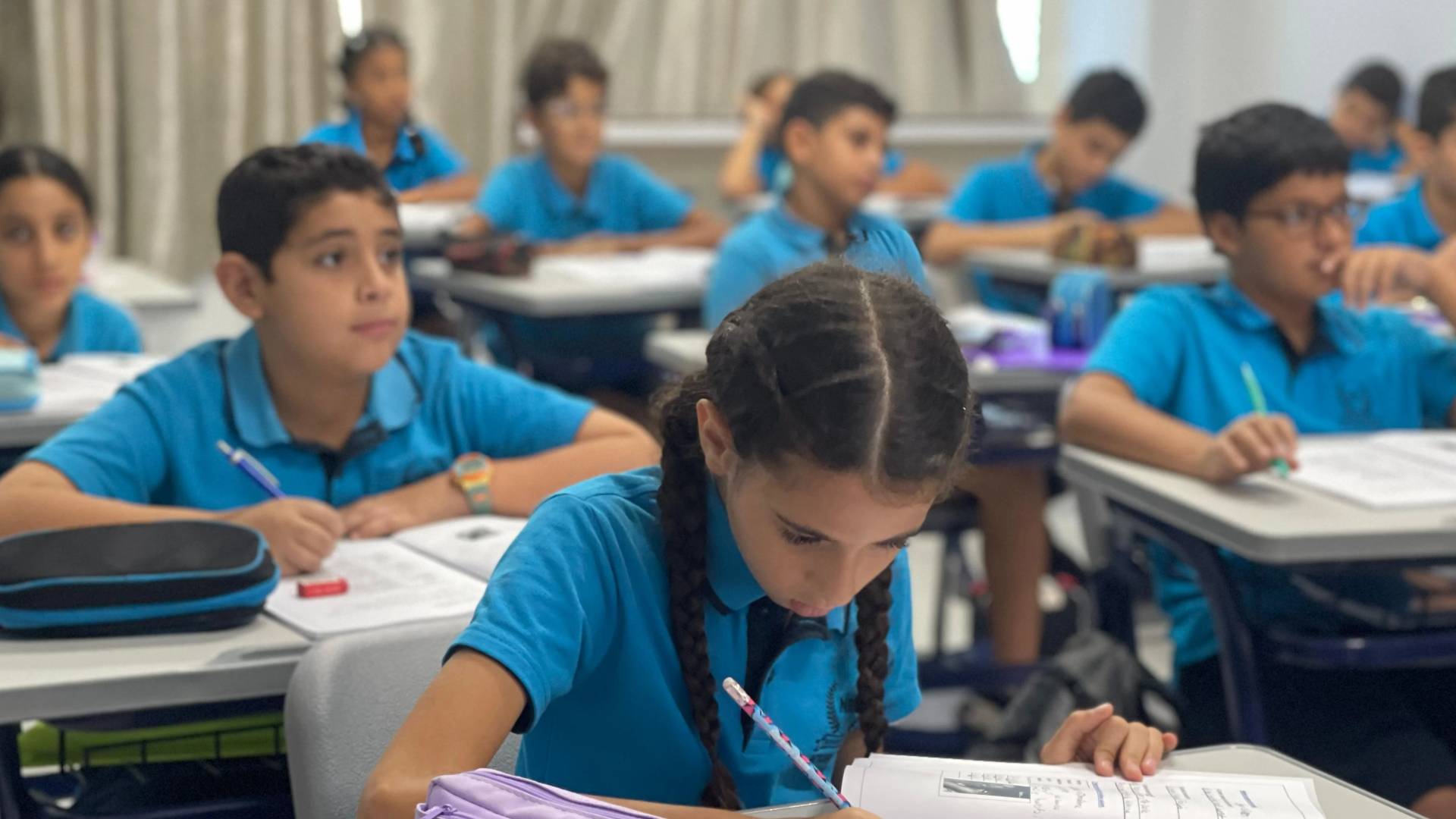 طلاب المدارس