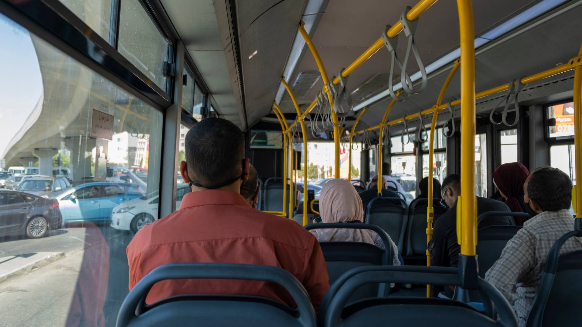 باص نقل ركاب في الأردن