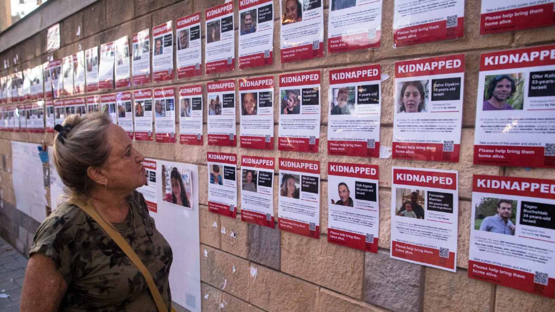 مصدر قيادي بالقسام: مقتل محتجزة في شمال قطاع غزة