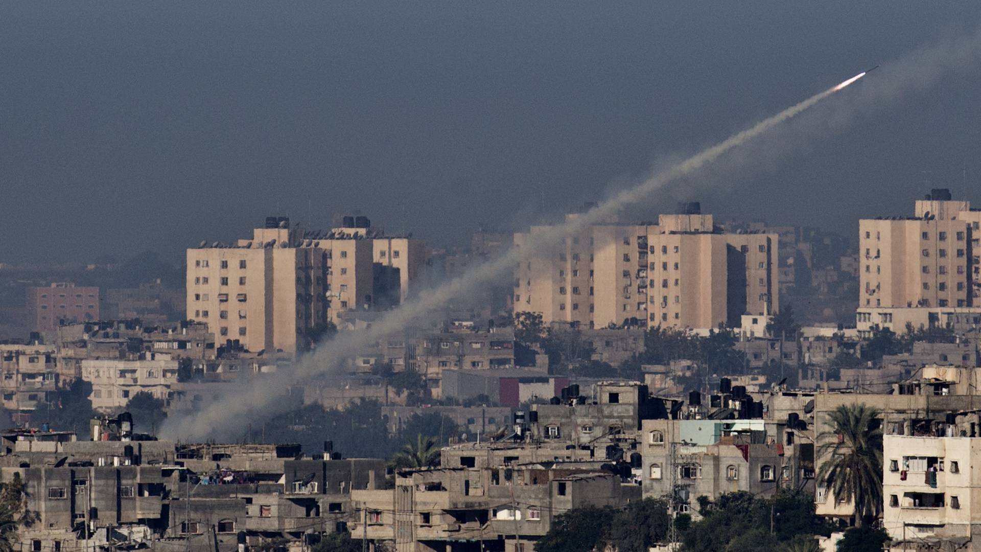 صواريخ باتجاه غلاف غزة