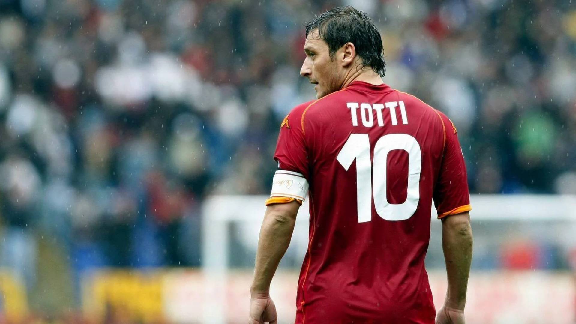 أسطورة نادي روما والمنتخب الإيطالي فرانشيسكو توتي