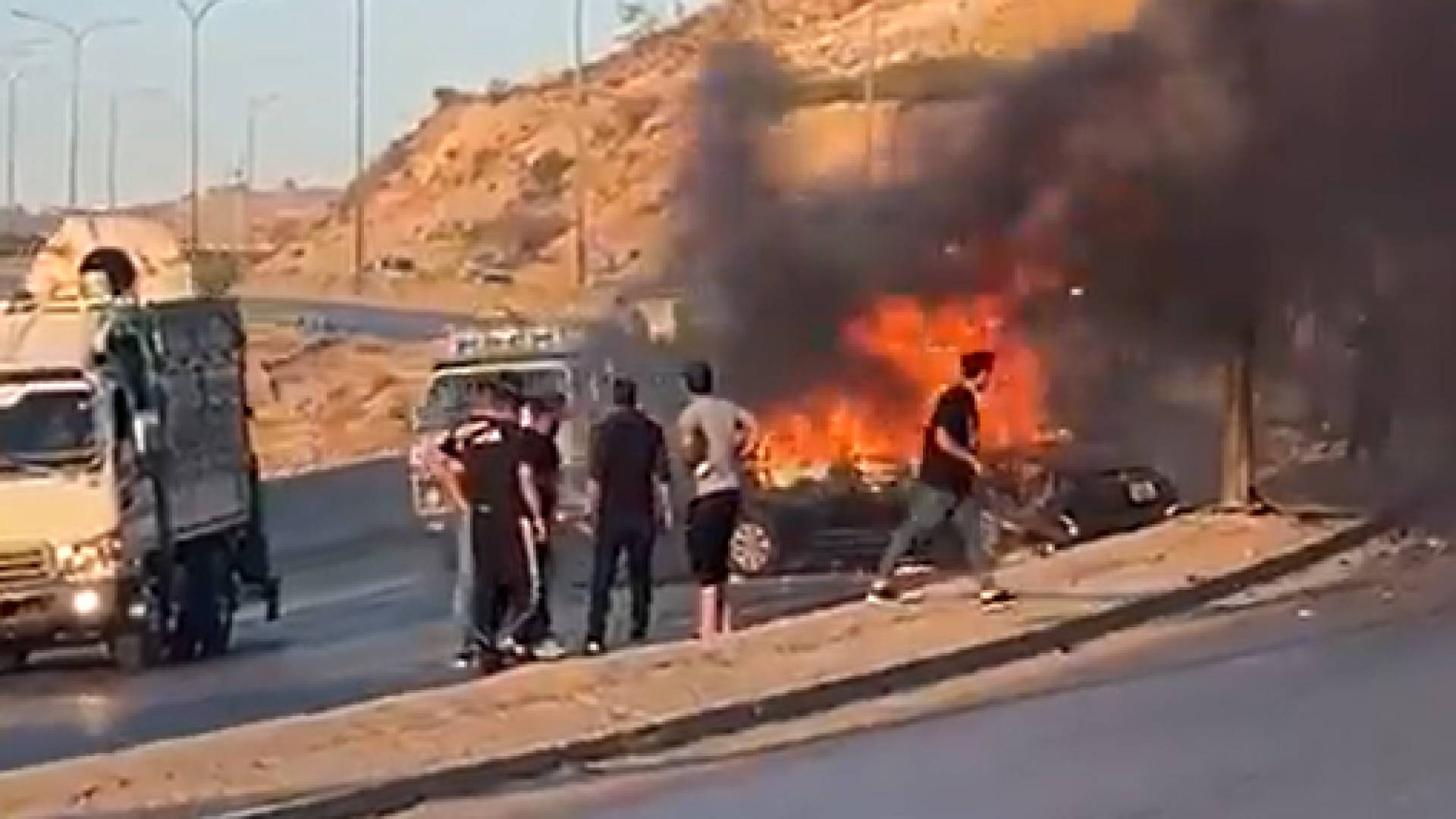 المركبة المحترقة