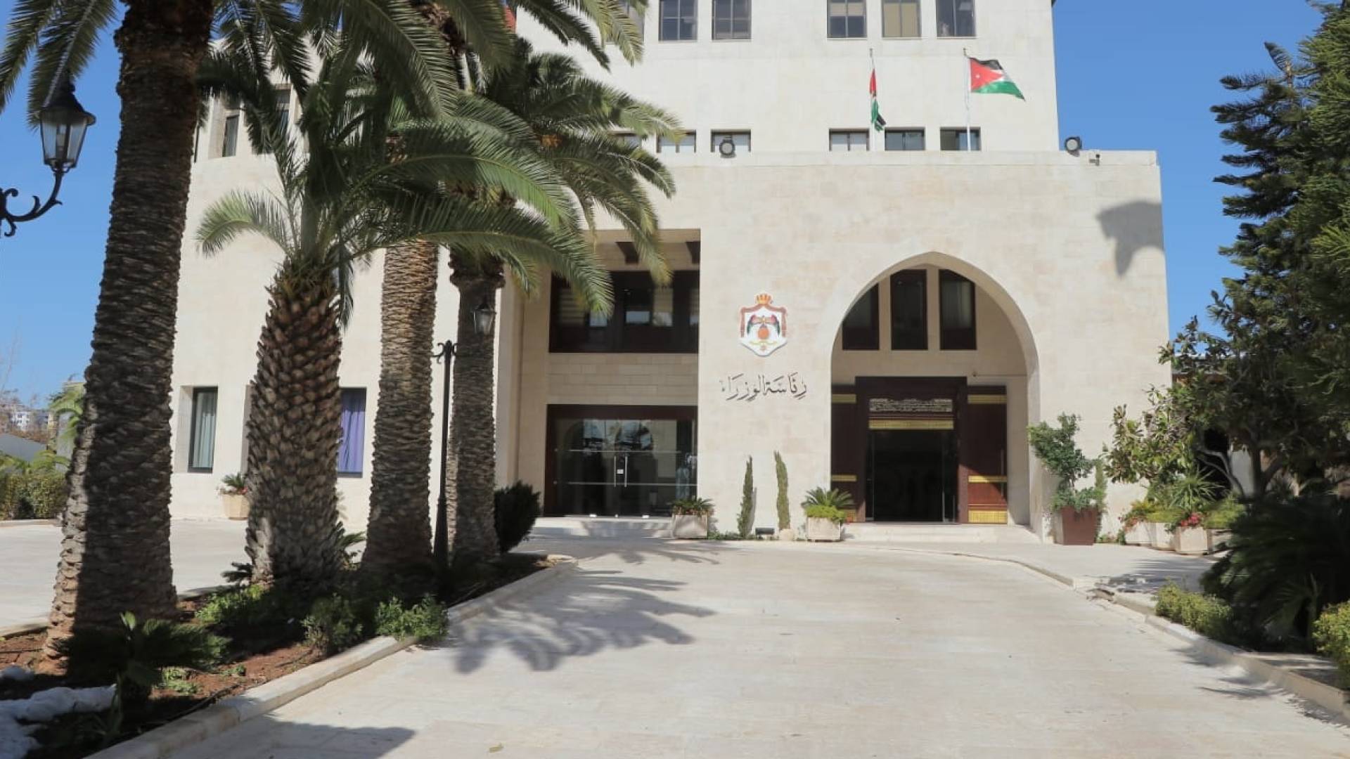 الحكومة تطلق موقعا إلكترونيا لعرض سير العمل في المشاريع