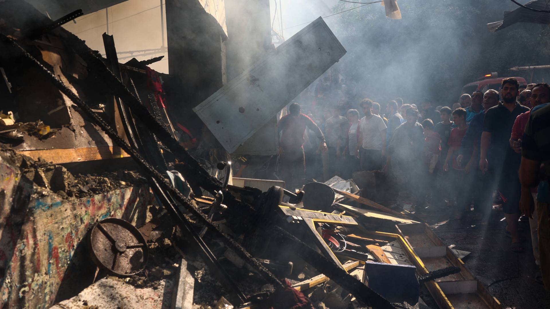 اشتعال النيران في منازل في قطاع غزة "أرشيفية"