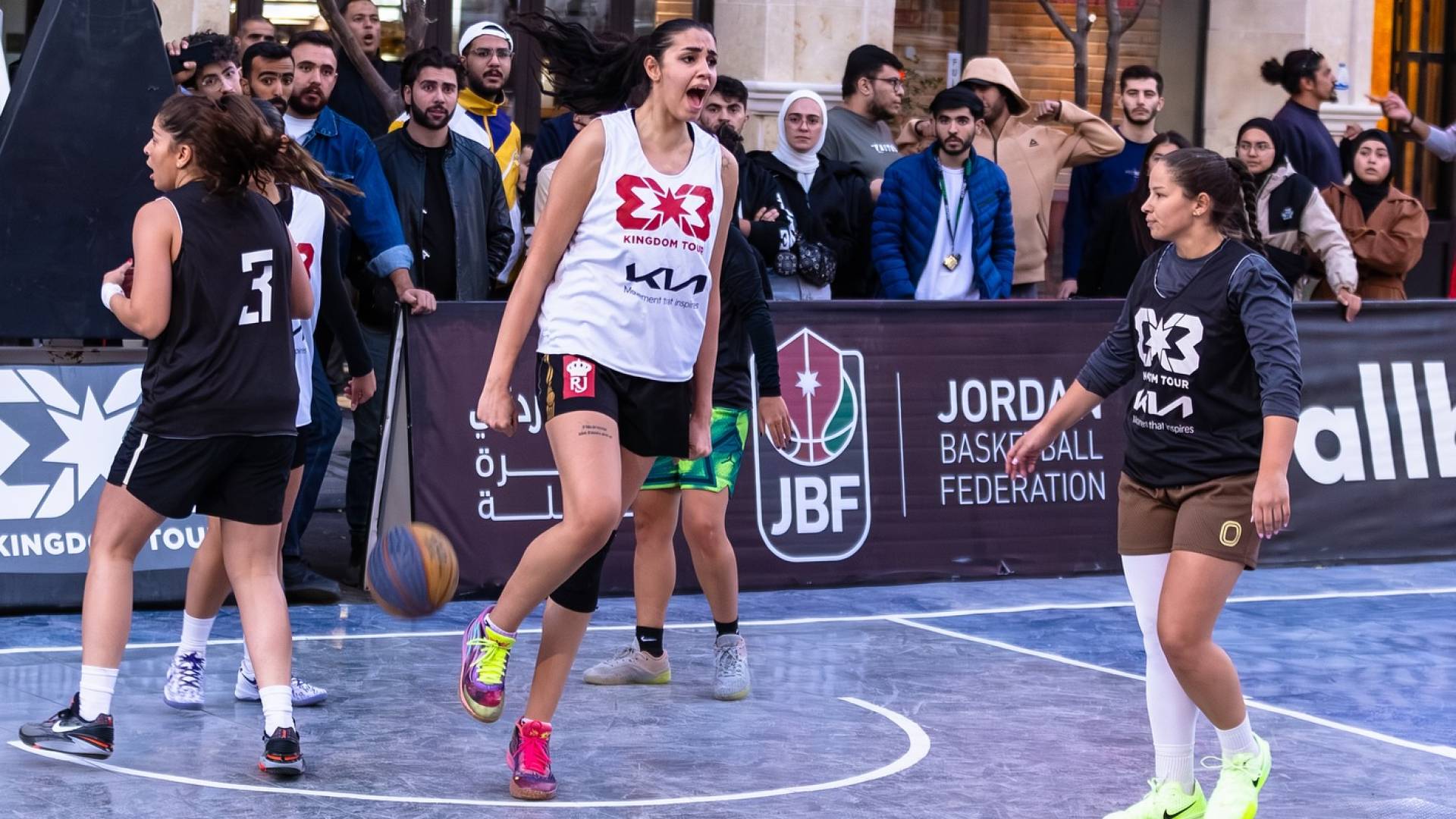 من المنافسات
