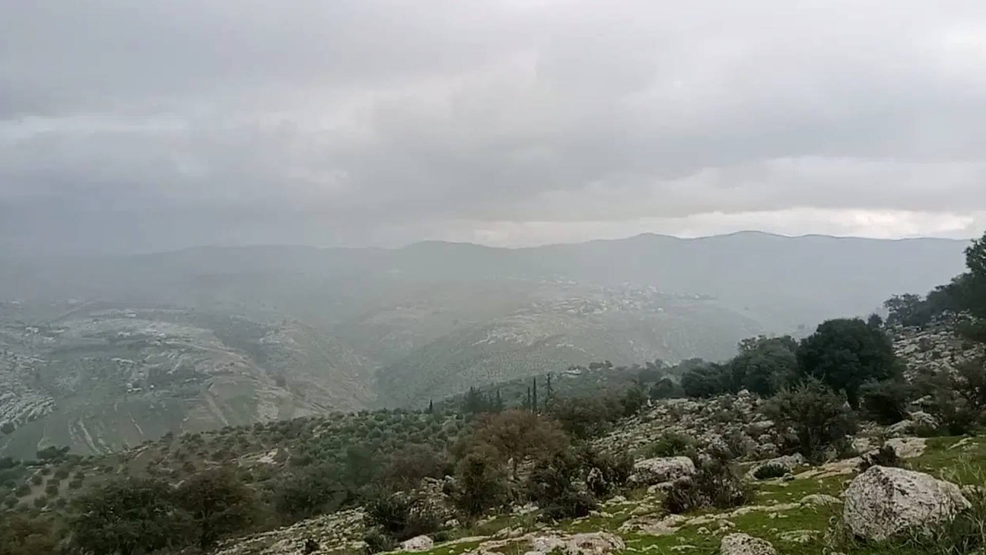 الأمن العام يحذر من حالة عدم الاستقرار الجوي المتوقعة في الأردن