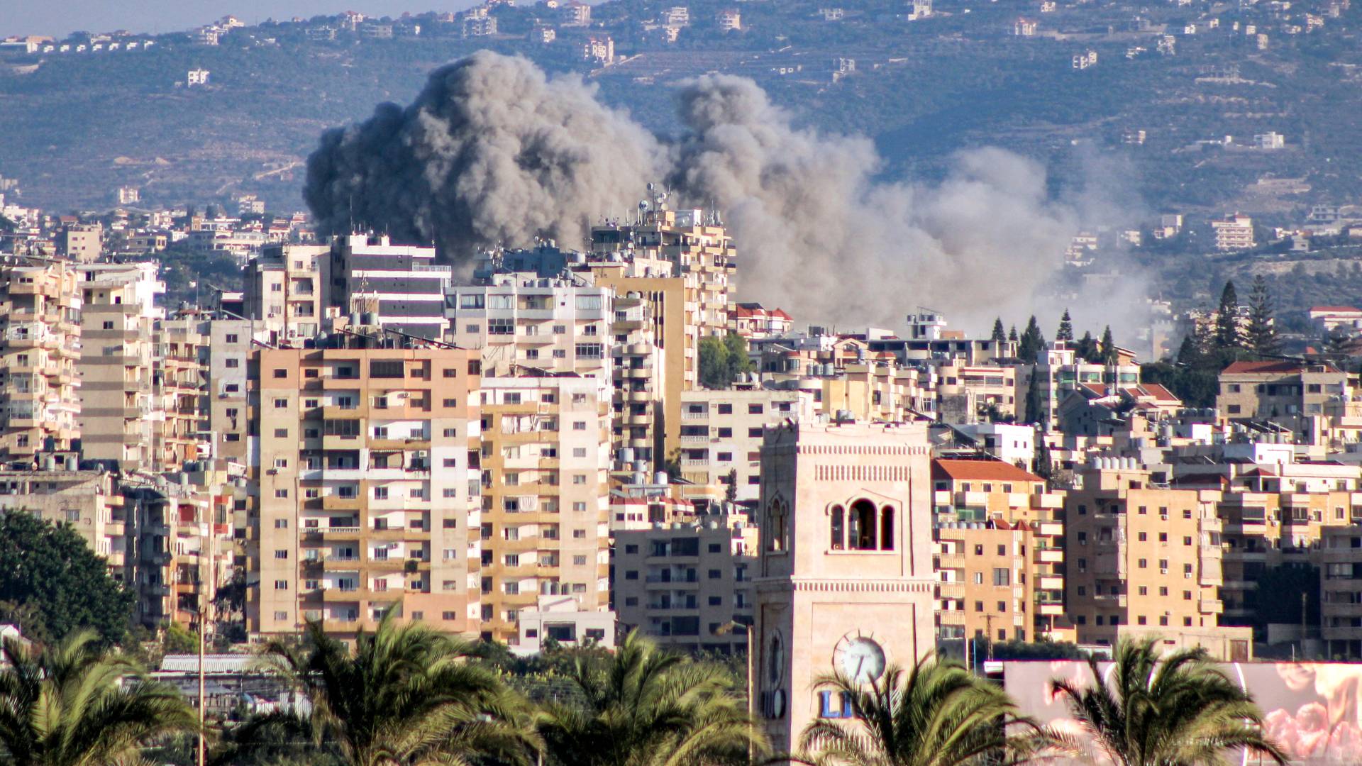 قصف مناطق في لبنان