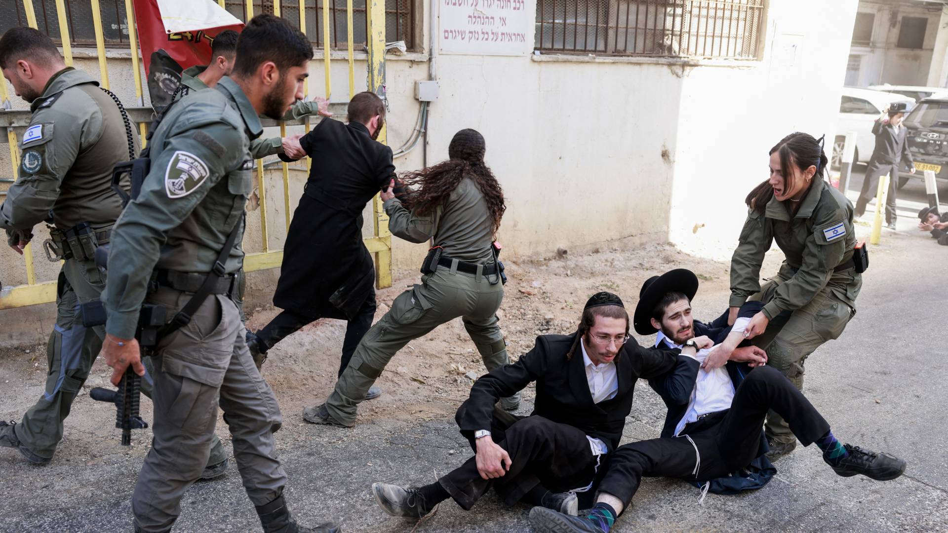 اعتقال مستوطنين يرفضون التجنيد "أرشيفية"