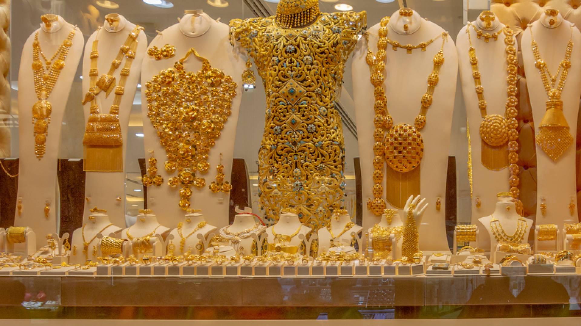 انخفاض كبير في أسعار الذهب بالأردن في التسعيرة الثانية