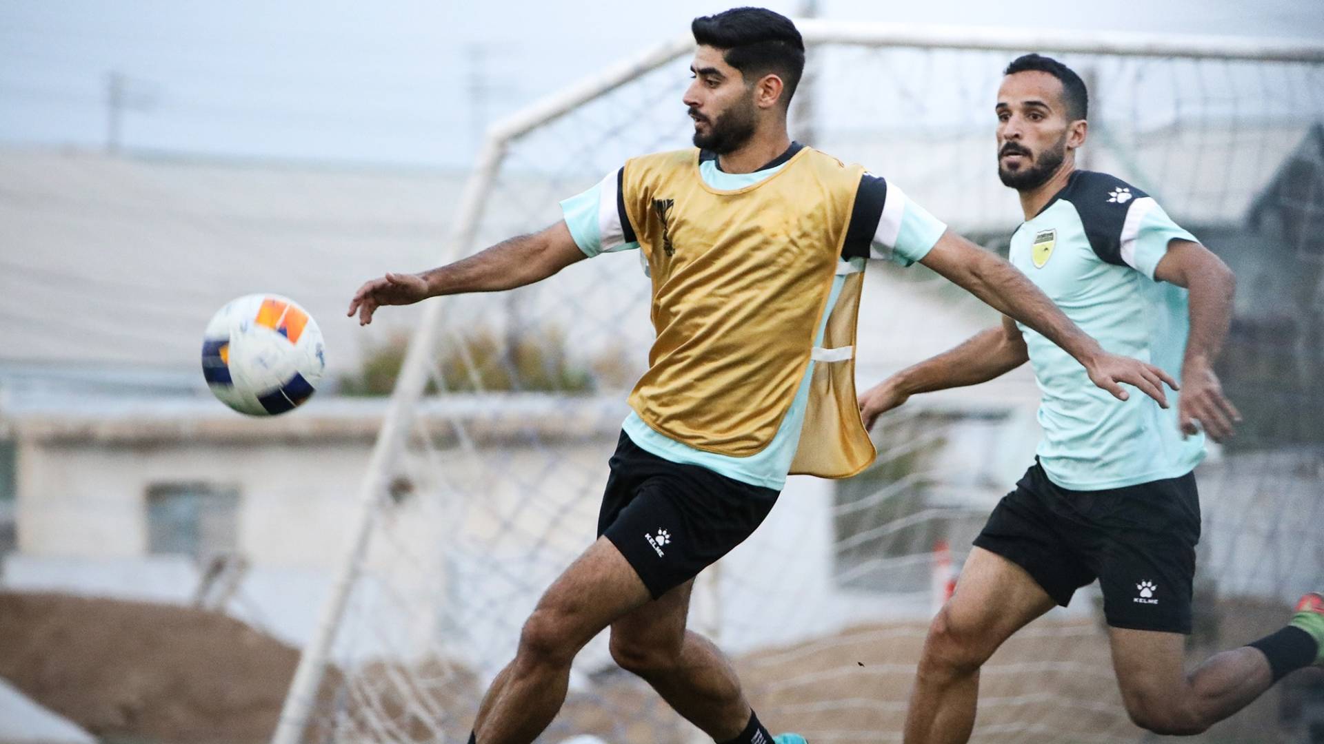 من تدريبات فريق الحسين اربد