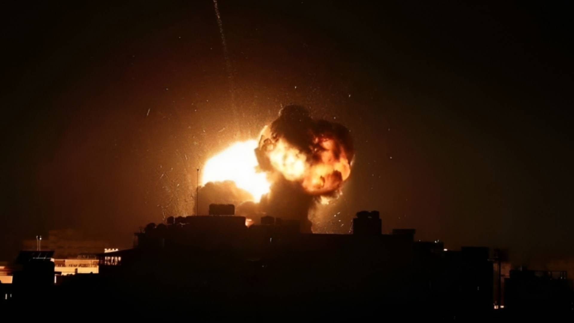 قصف على مناطق في لبنان