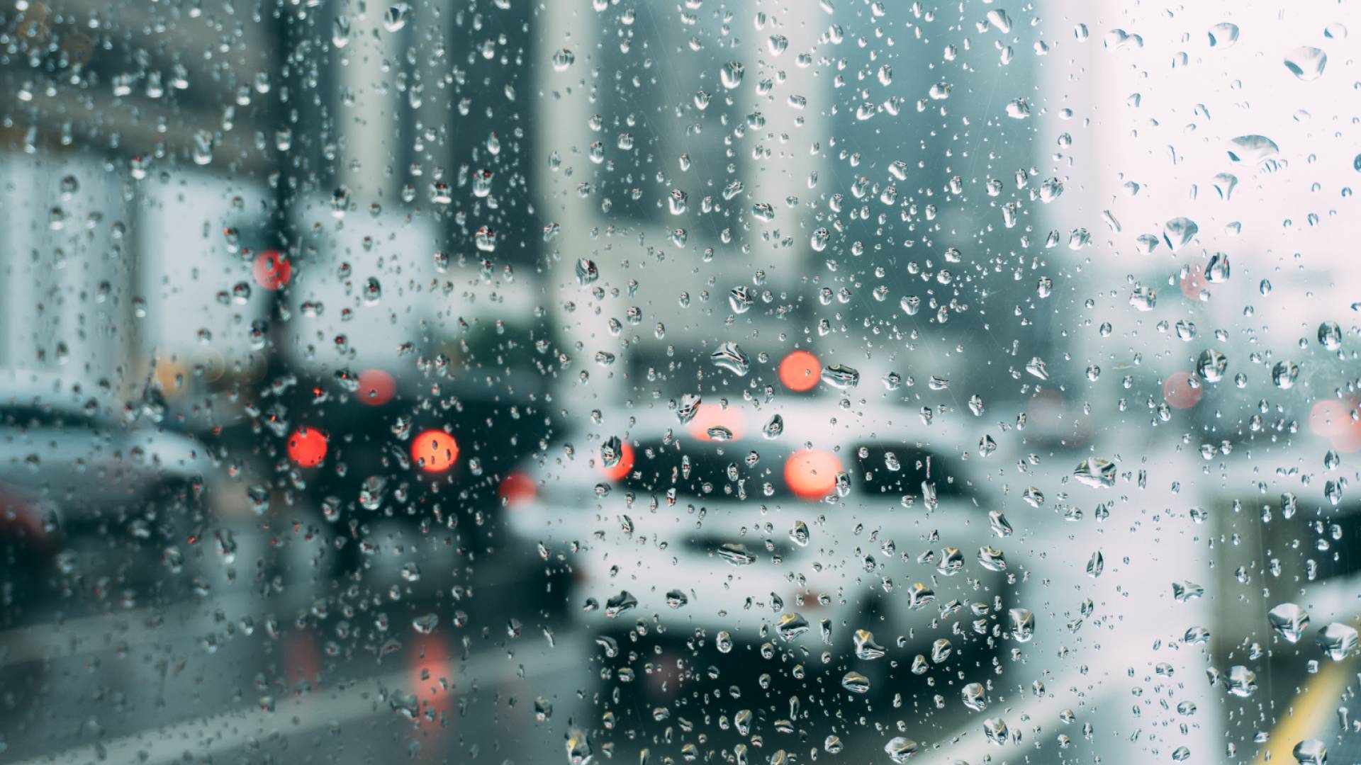 صورة تعبر عن هطول مطري