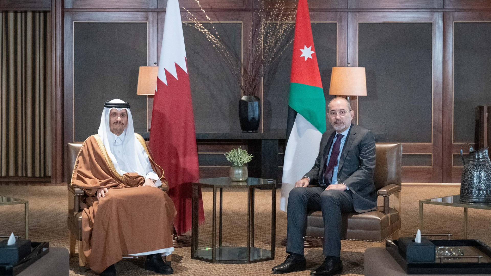 الصفدي ونظيره القطري الشيخ محمد بن عبد الرحمن آل ثاني