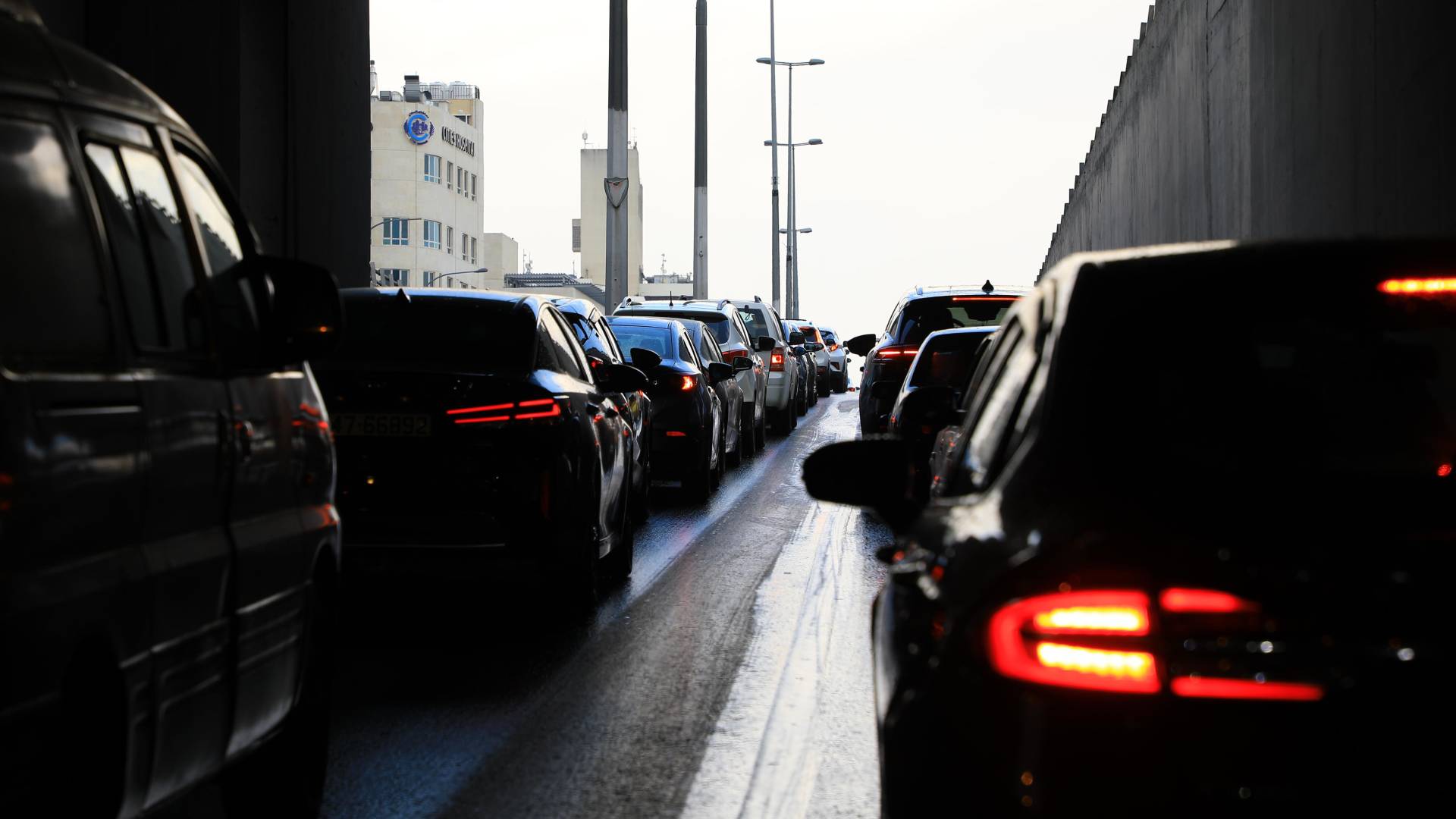 أزمة سير في الأجواء الماطرة في عمان