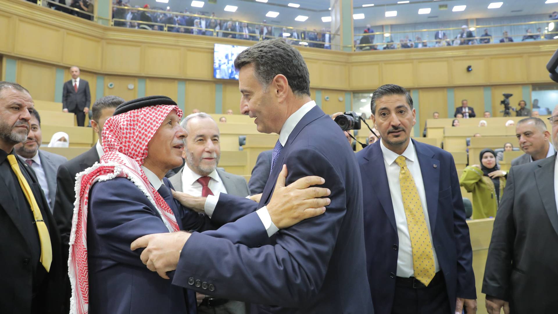 رئيس مجلس النواب أحمد الصفدي والنائب صالح العرموطي