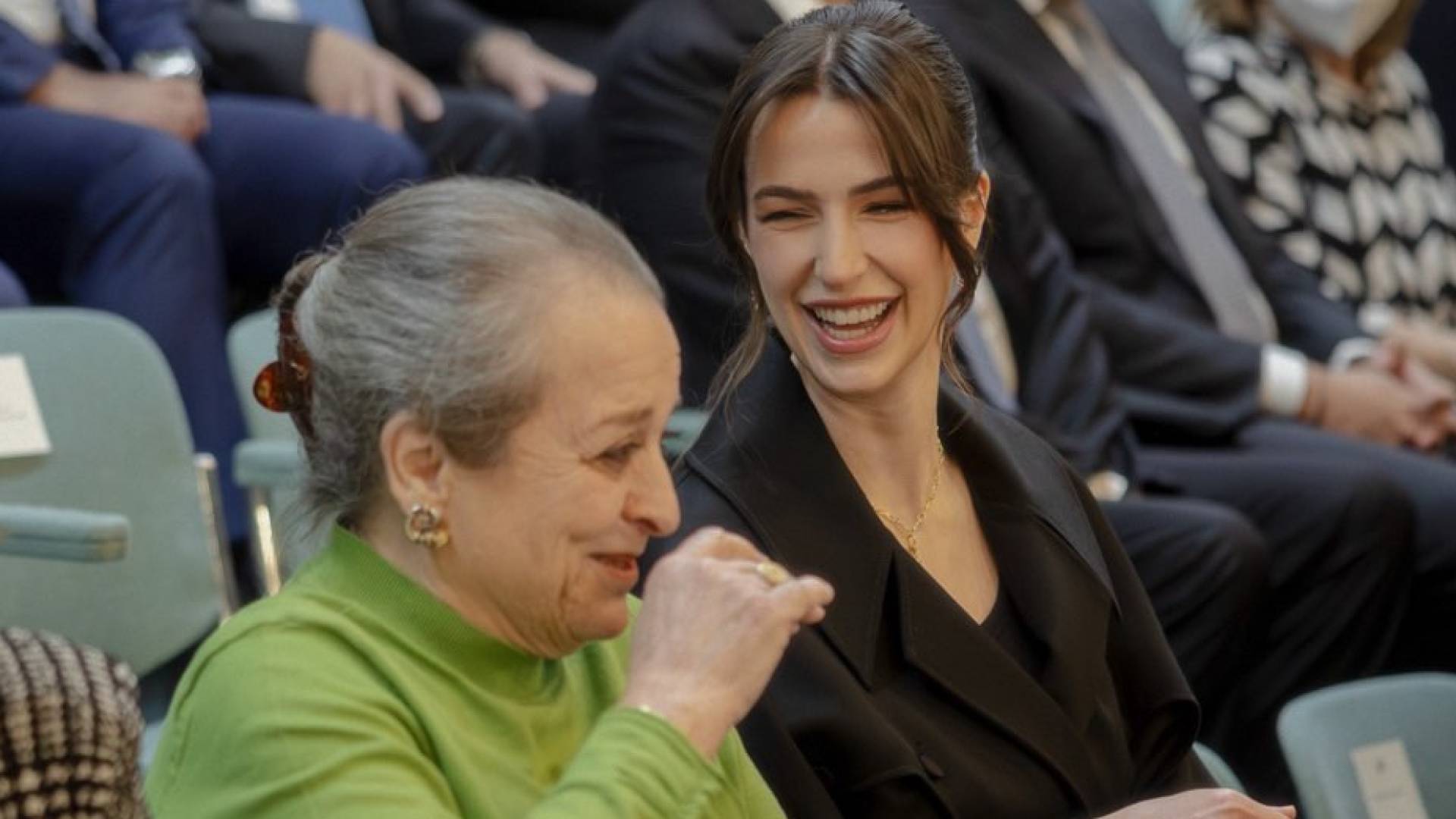 ولي العهد ينشر عبر حسابه على "إنستغرام" صورا من خطاب العرش السامي