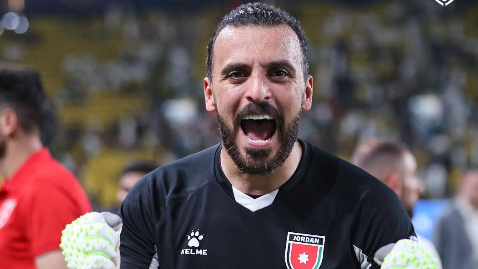 حارس مرمى النشامى يزيد أبو ليلى