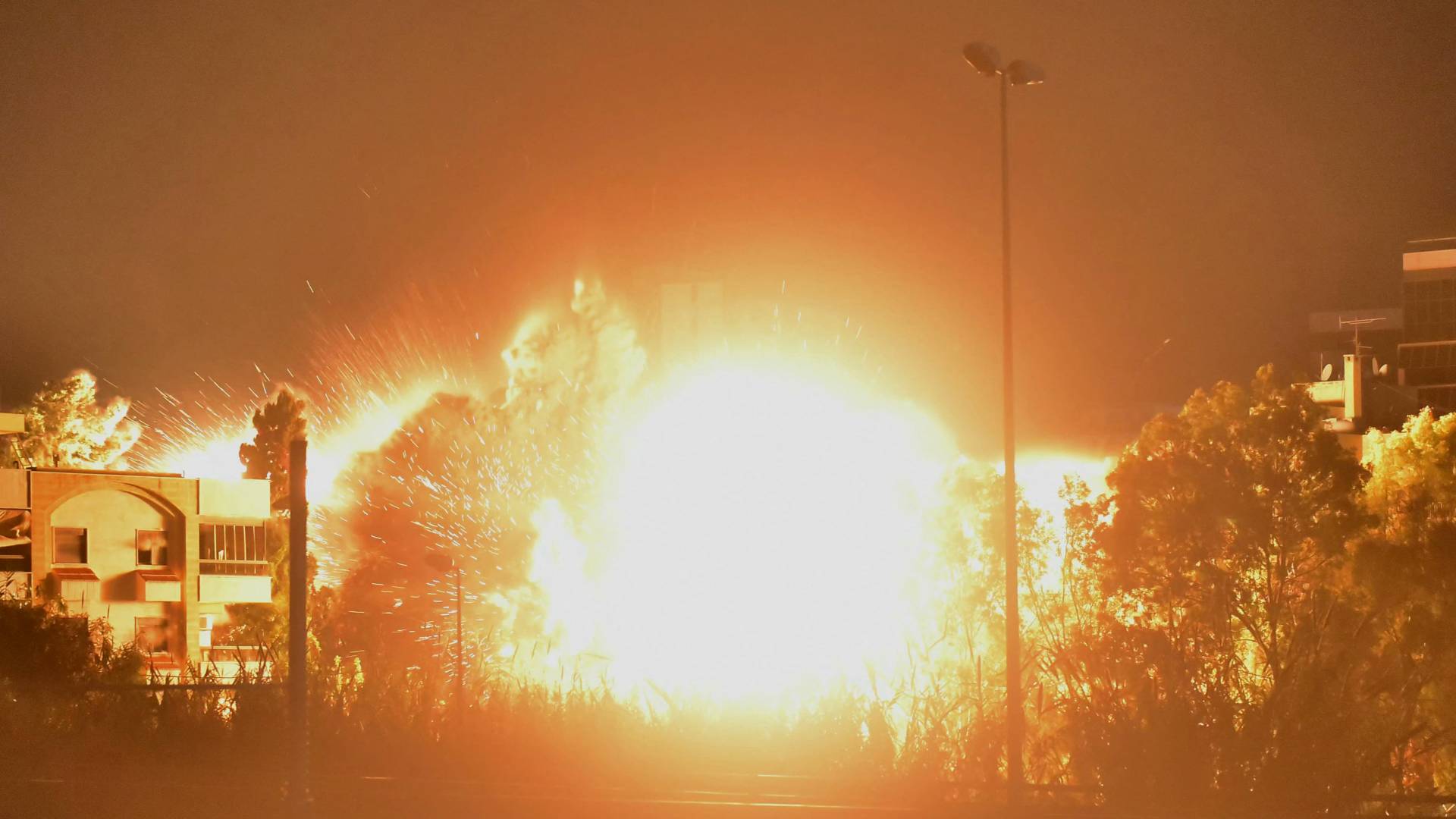 قصف على لبنان "أ ف ب"