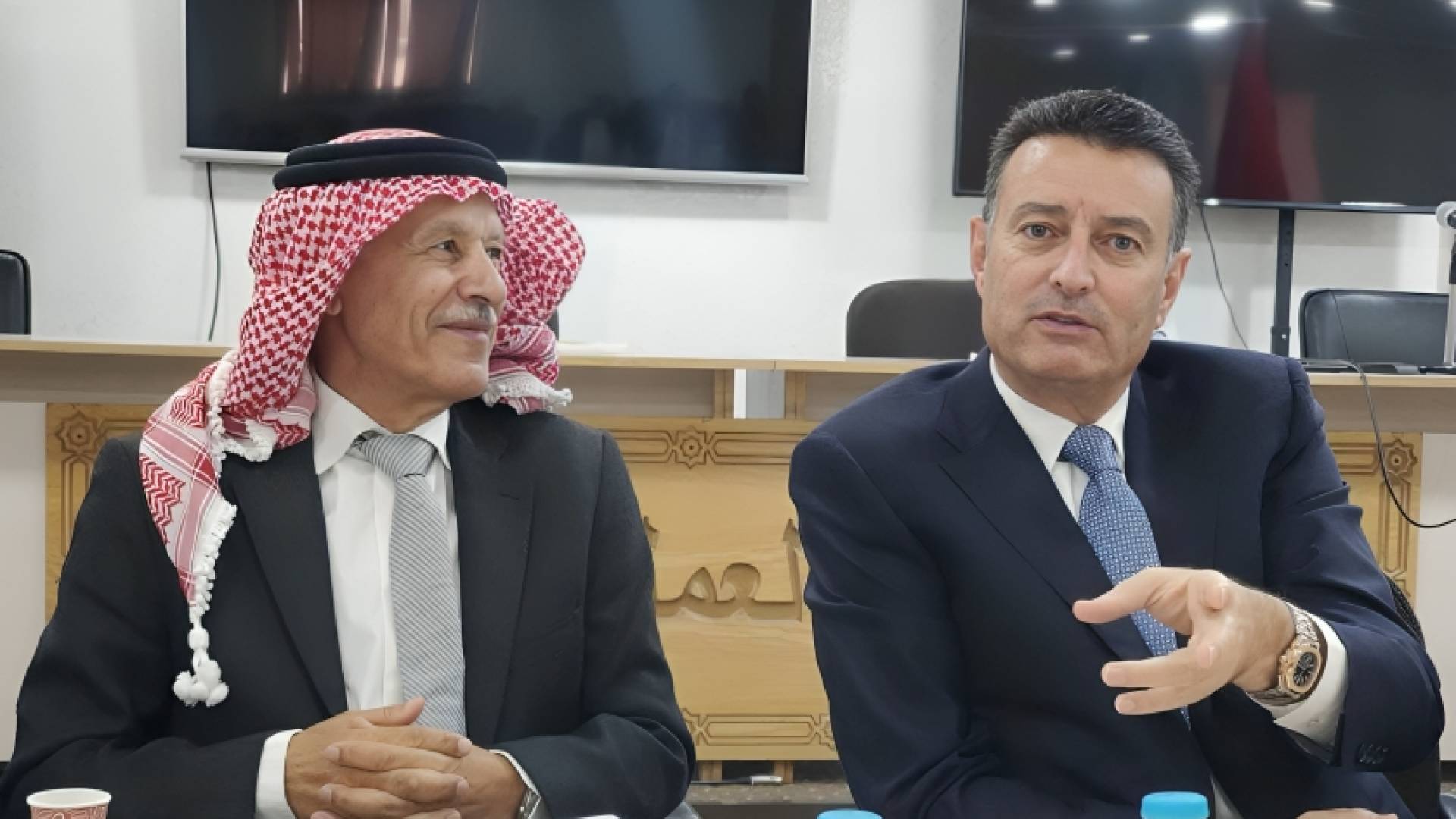 الصفدي يزور مقر كتلة حزب جبهة العمل الإسلامي النيابية