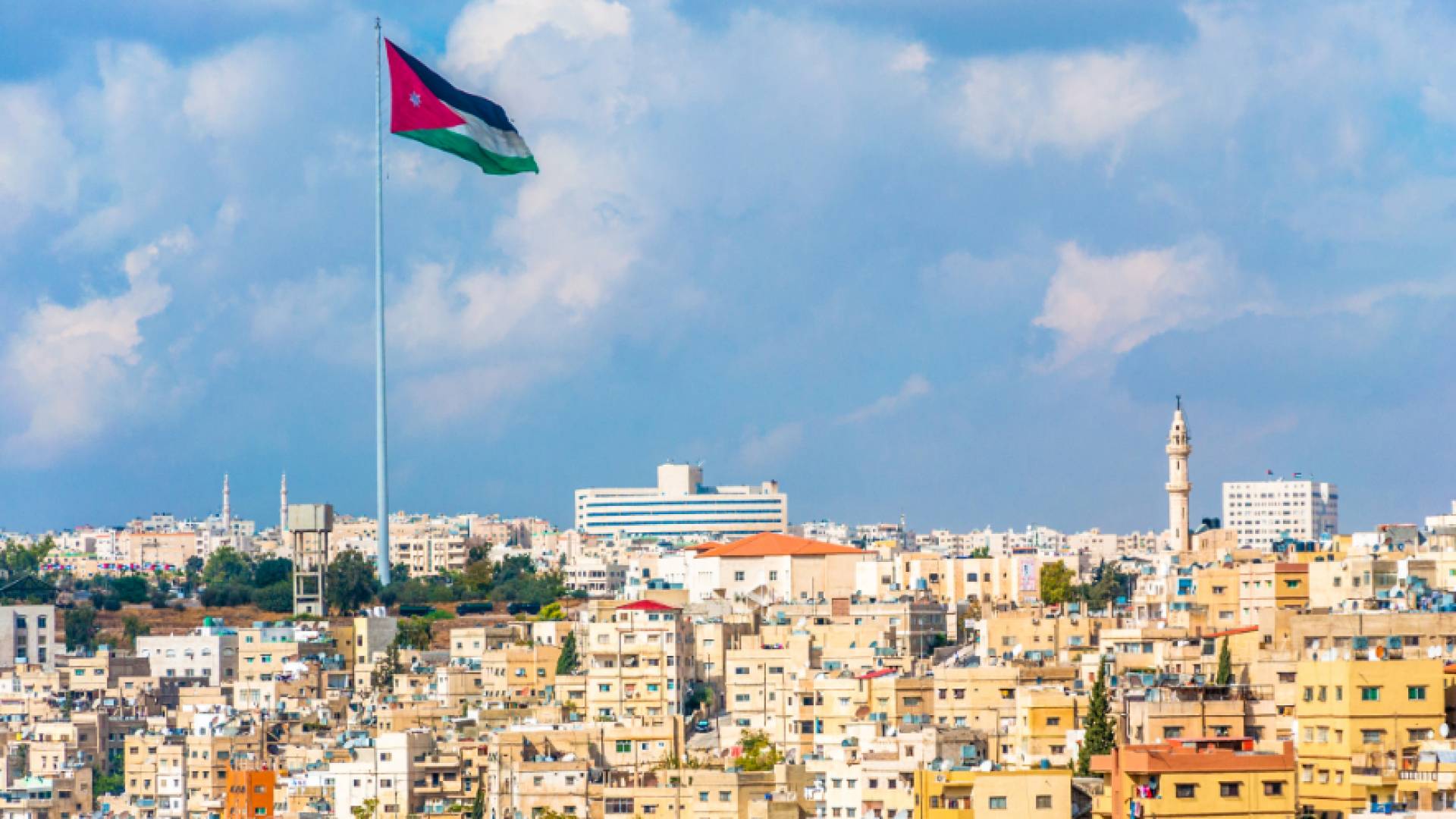 التل: يجب تقليل أعباء الدين العام عن الاقتصاد الأردني
