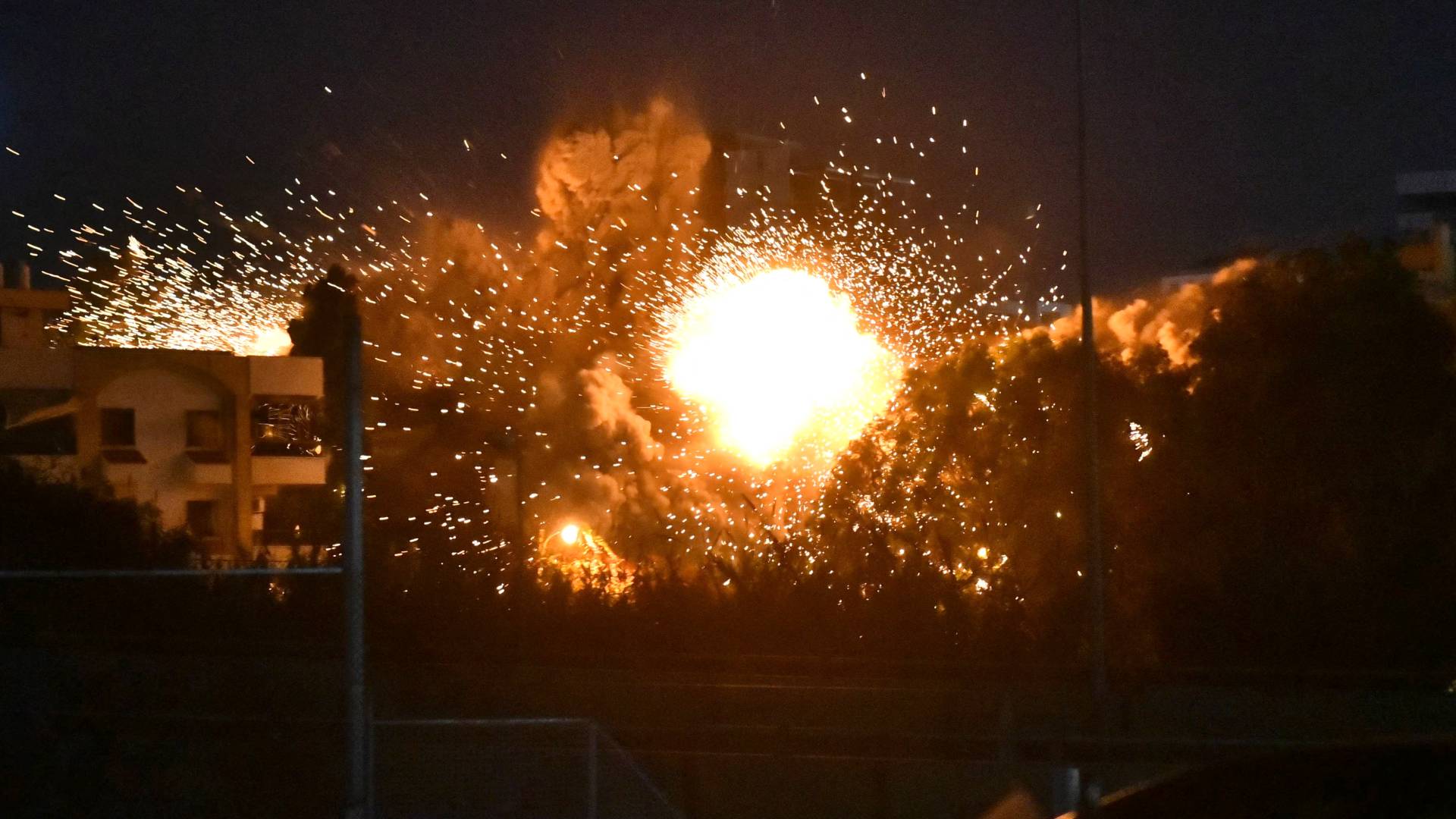 قصف الضاحية الجنوبية لبيروت "أرشيفية"