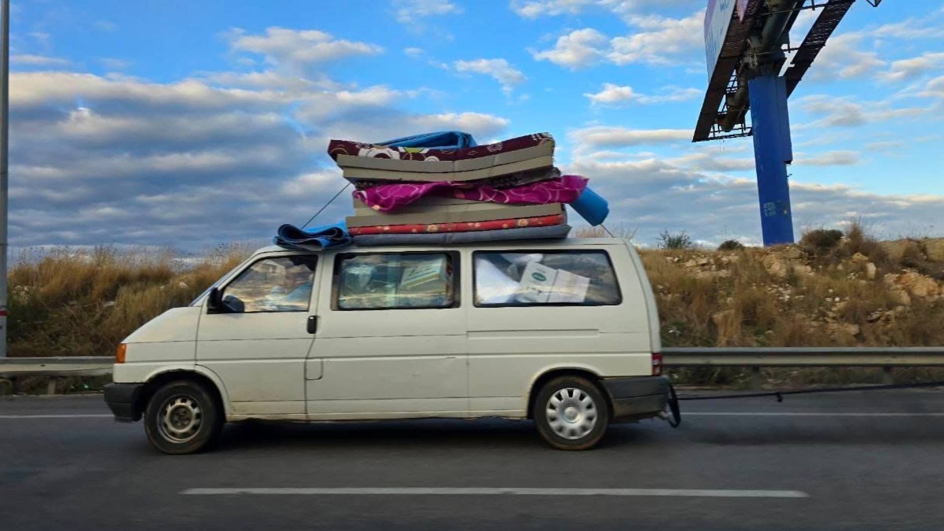 مركبة عائدة لجنوب لبنان