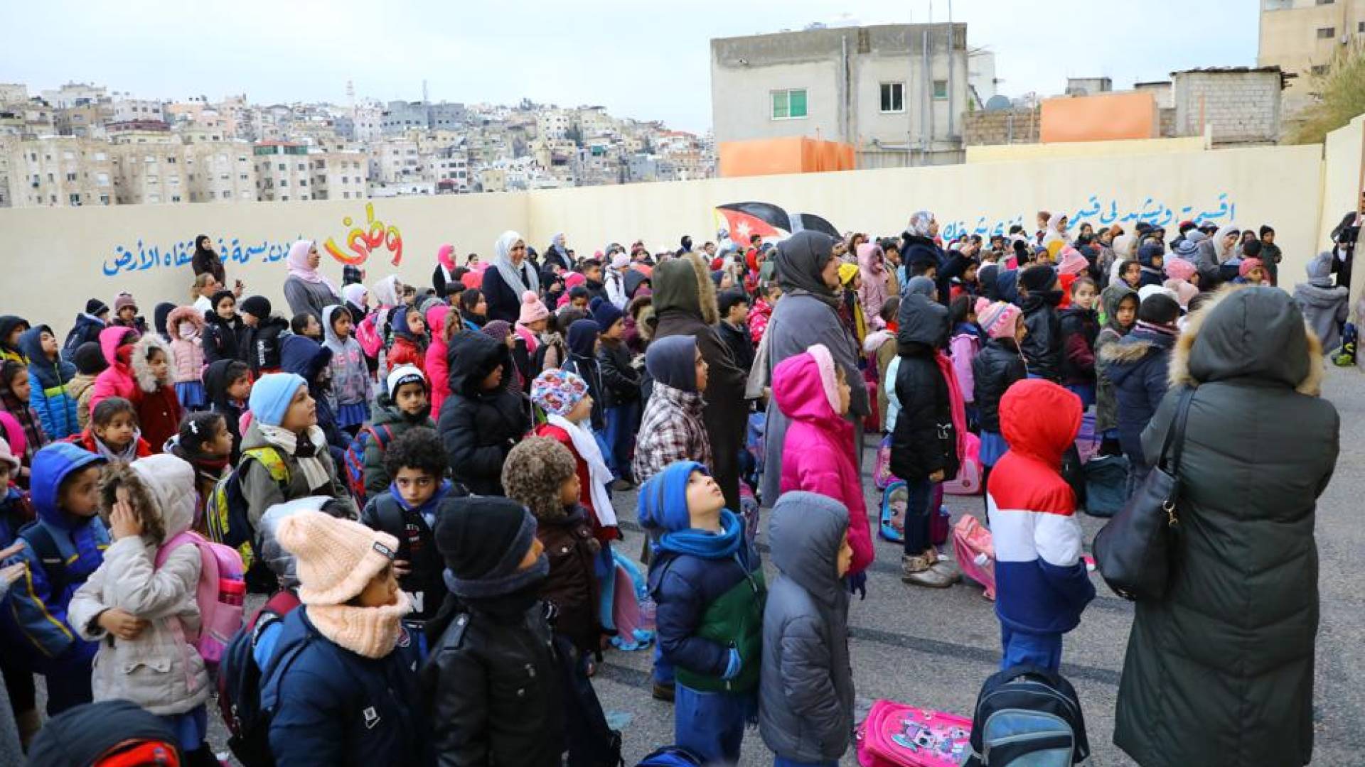 طلبة احدى المدارس في الاردن